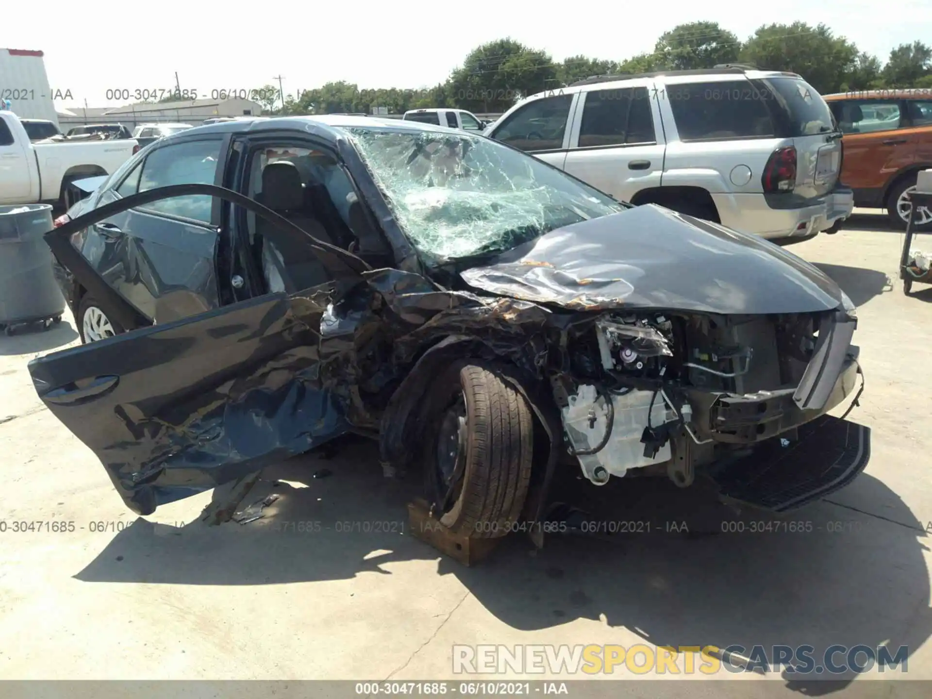 1 Photograph of a damaged car 5YFBURHE2KP926314 TOYOTA COROLLA 2019