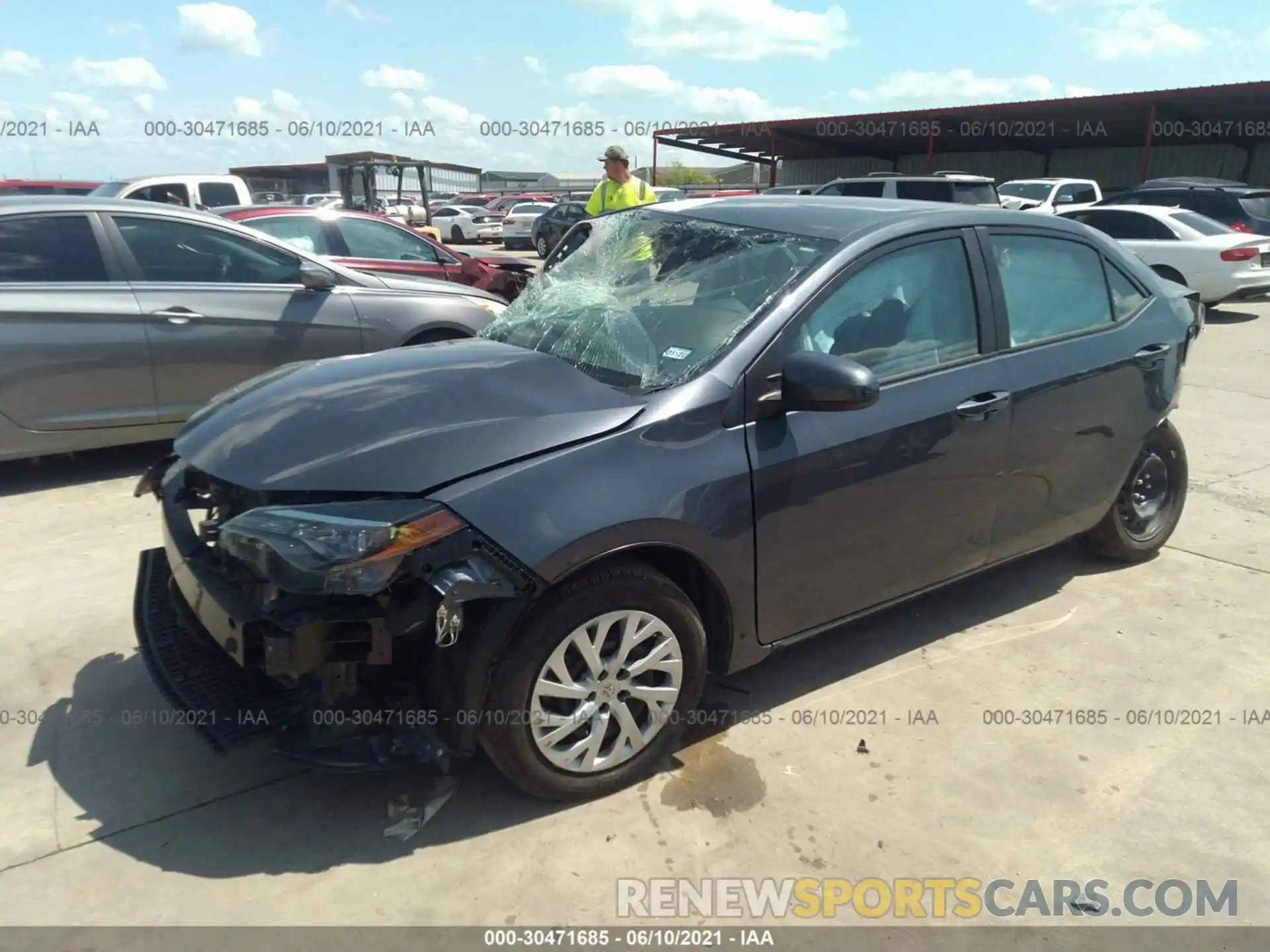 2 Photograph of a damaged car 5YFBURHE2KP926314 TOYOTA COROLLA 2019