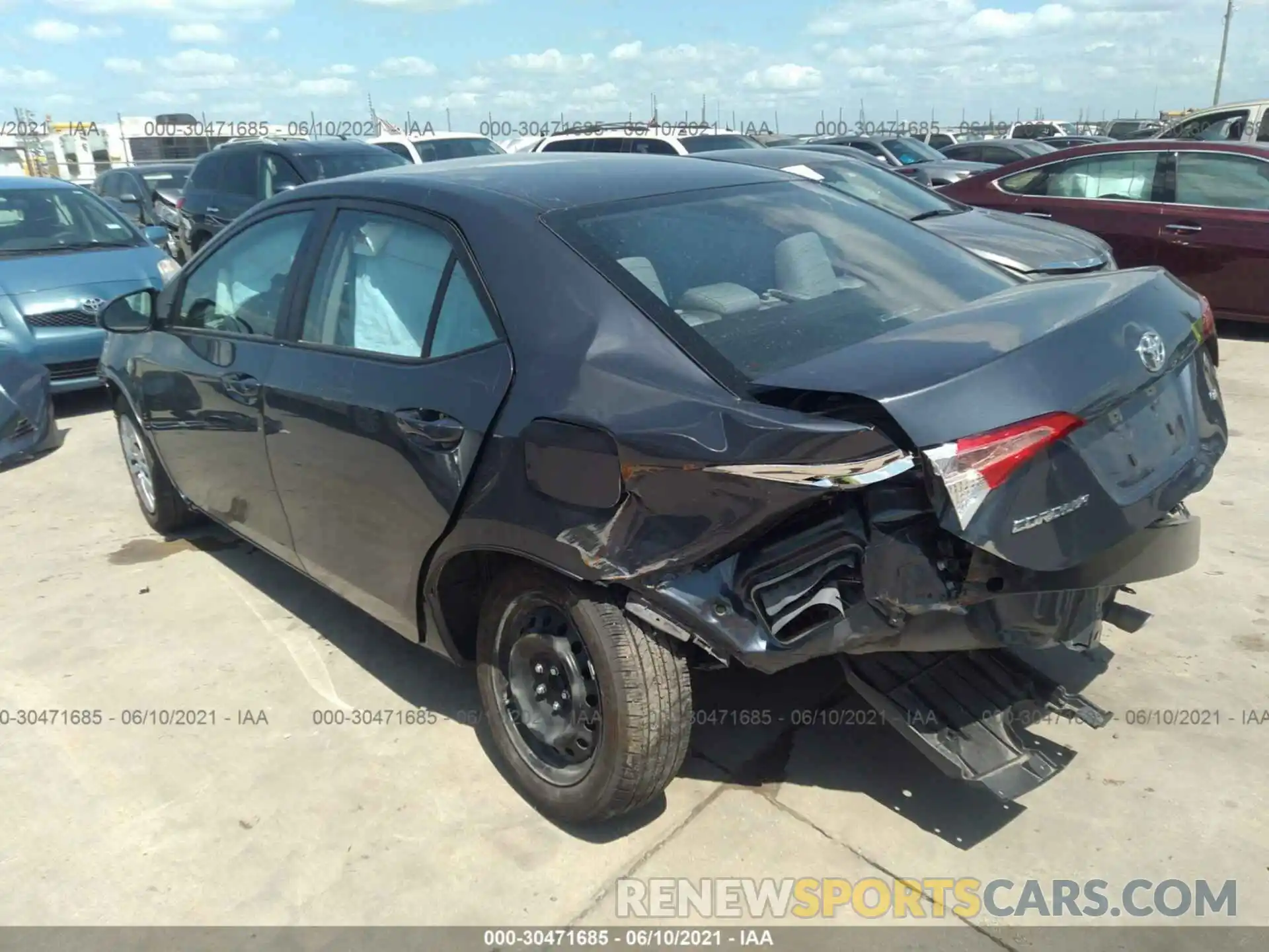 3 Photograph of a damaged car 5YFBURHE2KP926314 TOYOTA COROLLA 2019