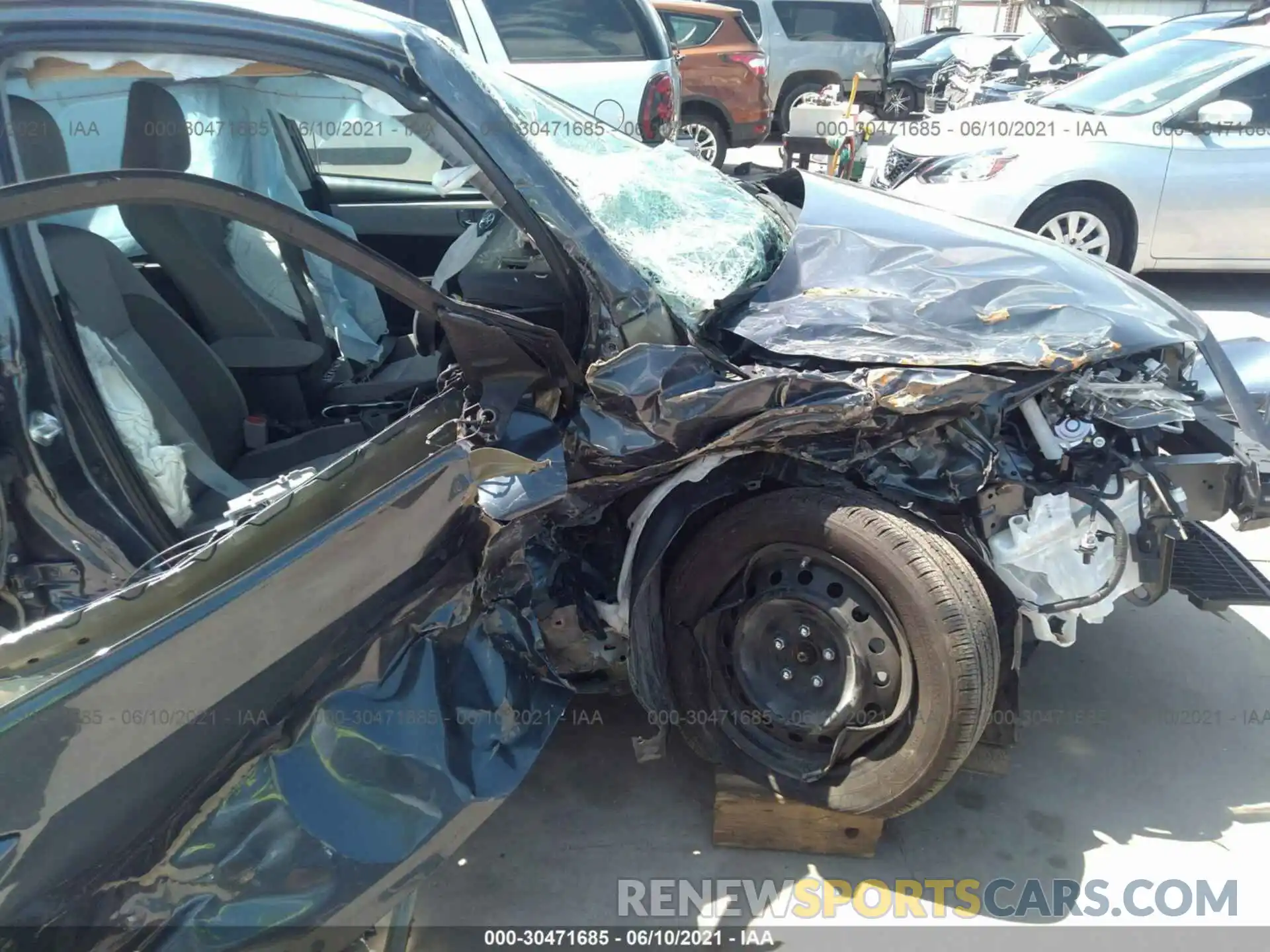 6 Photograph of a damaged car 5YFBURHE2KP926314 TOYOTA COROLLA 2019