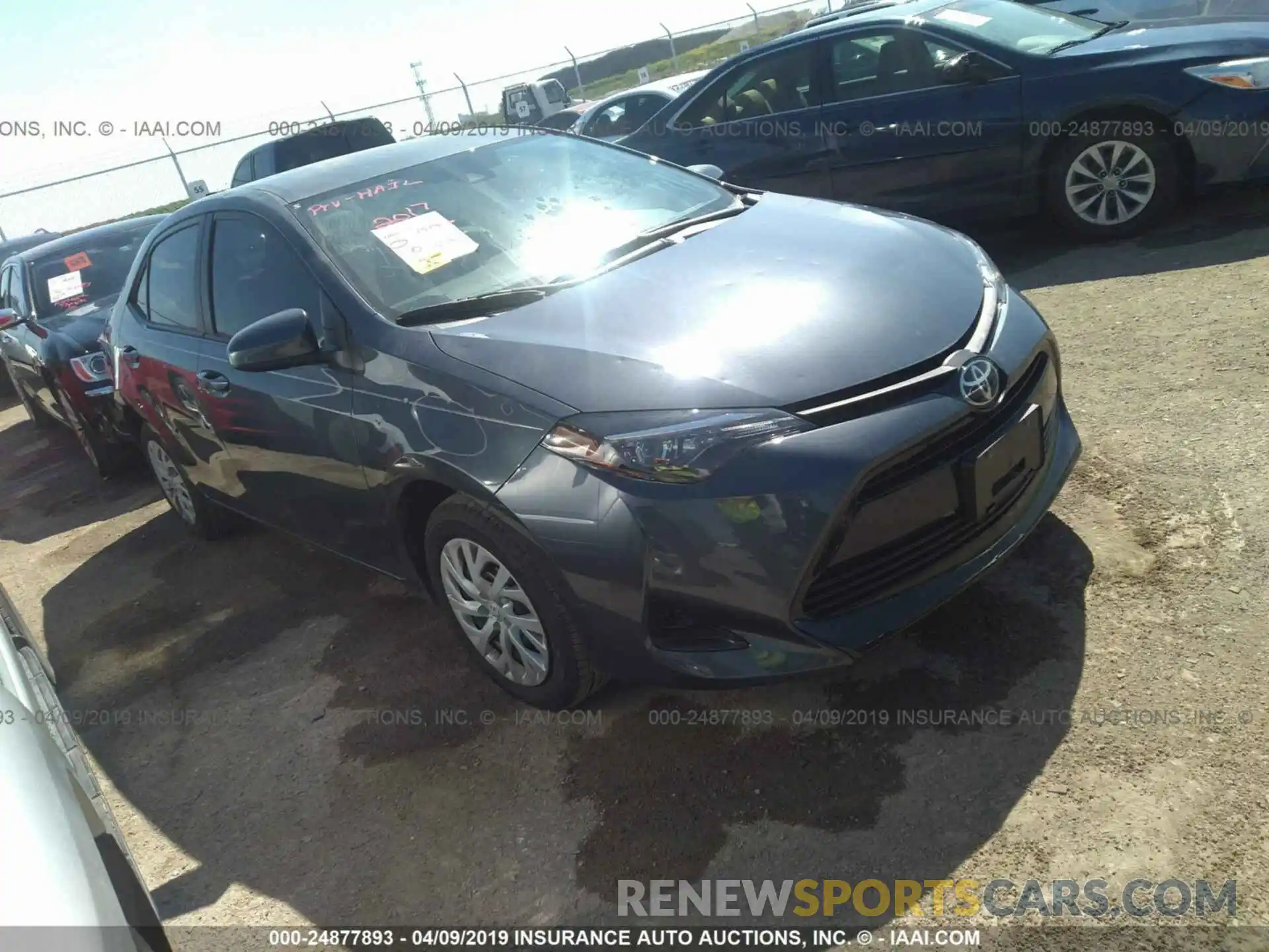 1 Photograph of a damaged car 5YFBURHE2KP926782 TOYOTA COROLLA 2019