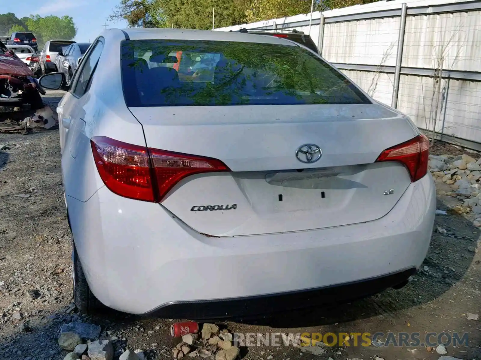 3 Photograph of a damaged car 5YFBURHE2KP927477 TOYOTA COROLLA 2019