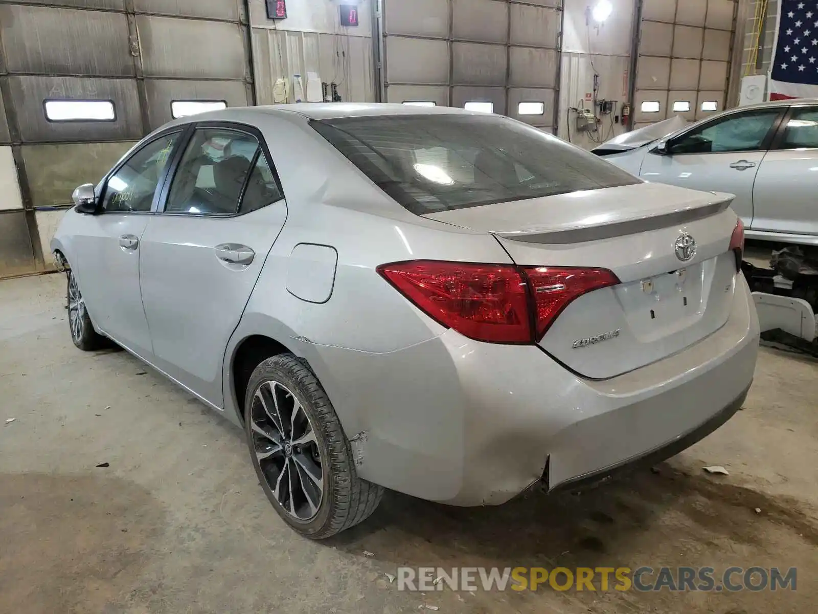 3 Photograph of a damaged car 5YFBURHE2KP928077 TOYOTA COROLLA 2019