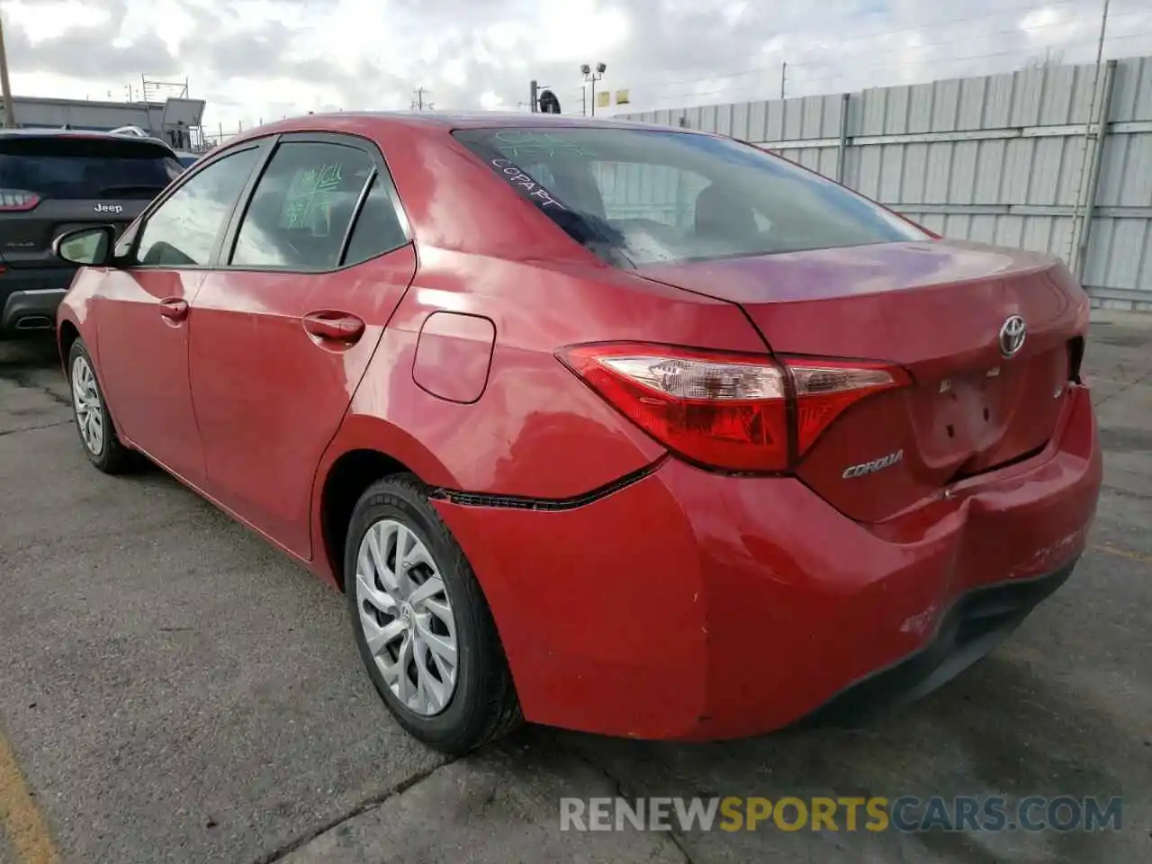 3 Photograph of a damaged car 5YFBURHE2KP928273 TOYOTA COROLLA 2019