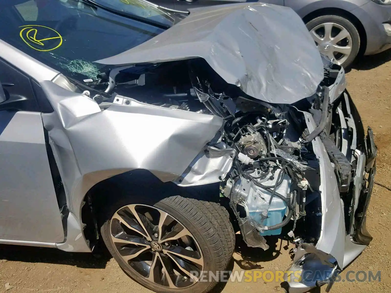 9 Photograph of a damaged car 5YFBURHE2KP928368 TOYOTA COROLLA 2019