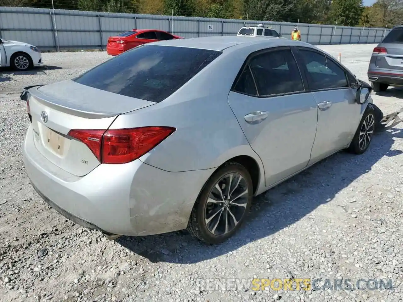 4 Фотография поврежденного автомобиля 5YFBURHE2KP929049 TOYOTA COROLLA 2019