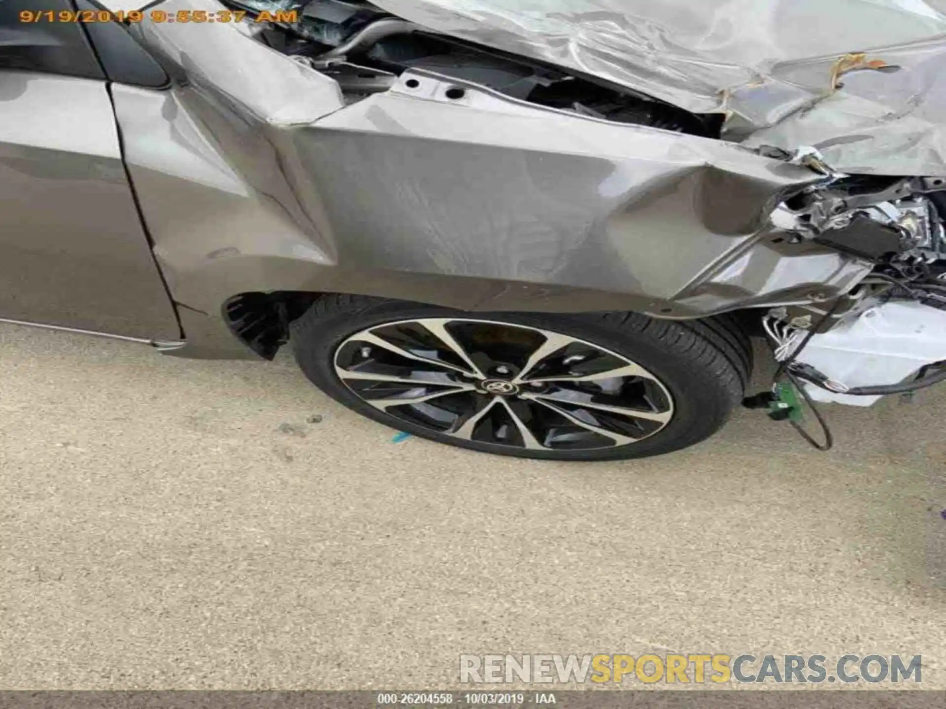 10 Photograph of a damaged car 5YFBURHE2KP929052 TOYOTA COROLLA 2019