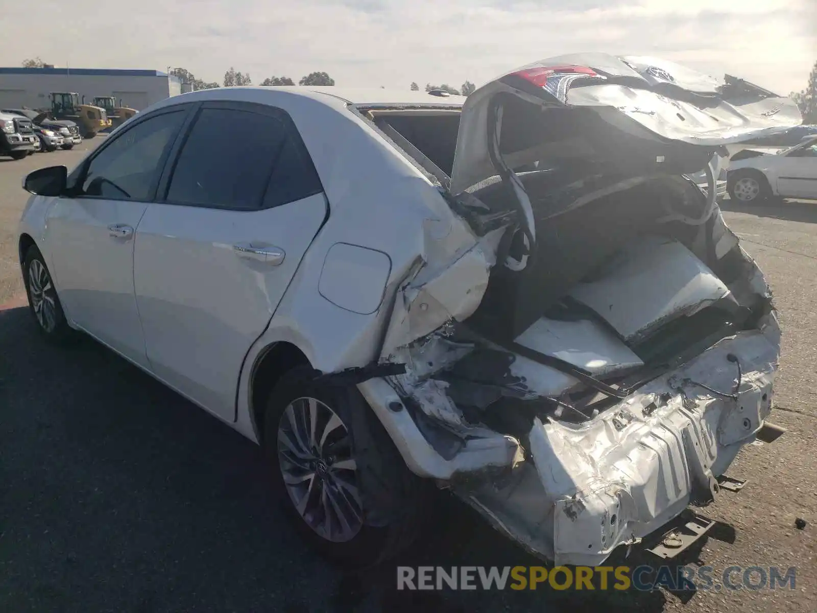 3 Photograph of a damaged car 5YFBURHE2KP929522 TOYOTA COROLLA 2019