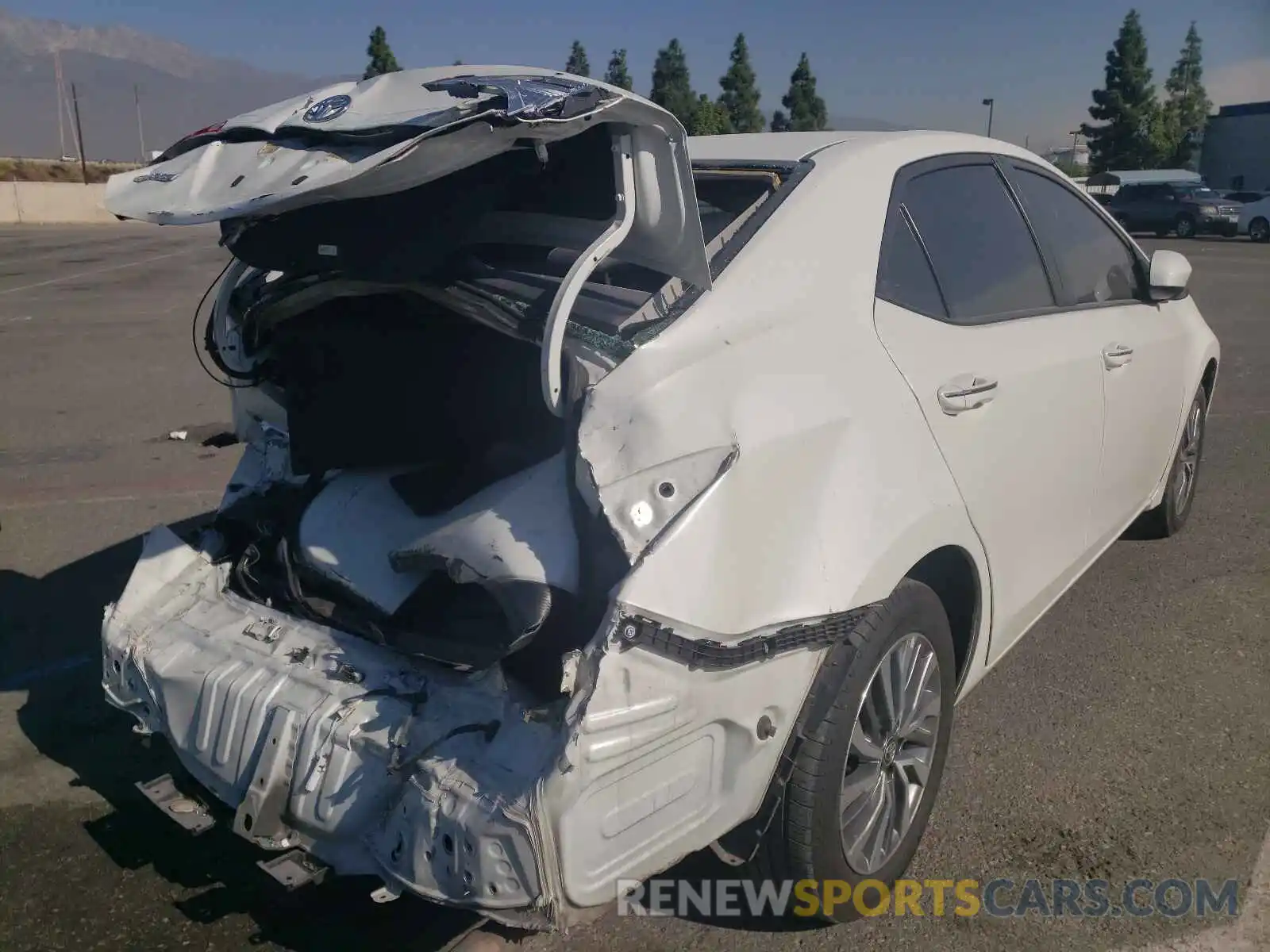 4 Photograph of a damaged car 5YFBURHE2KP929522 TOYOTA COROLLA 2019