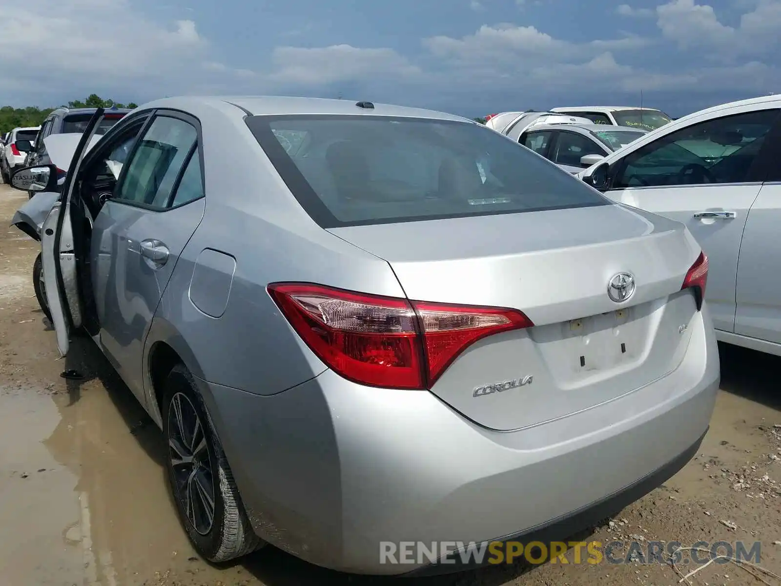 3 Photograph of a damaged car 5YFBURHE2KP929889 TOYOTA COROLLA 2019