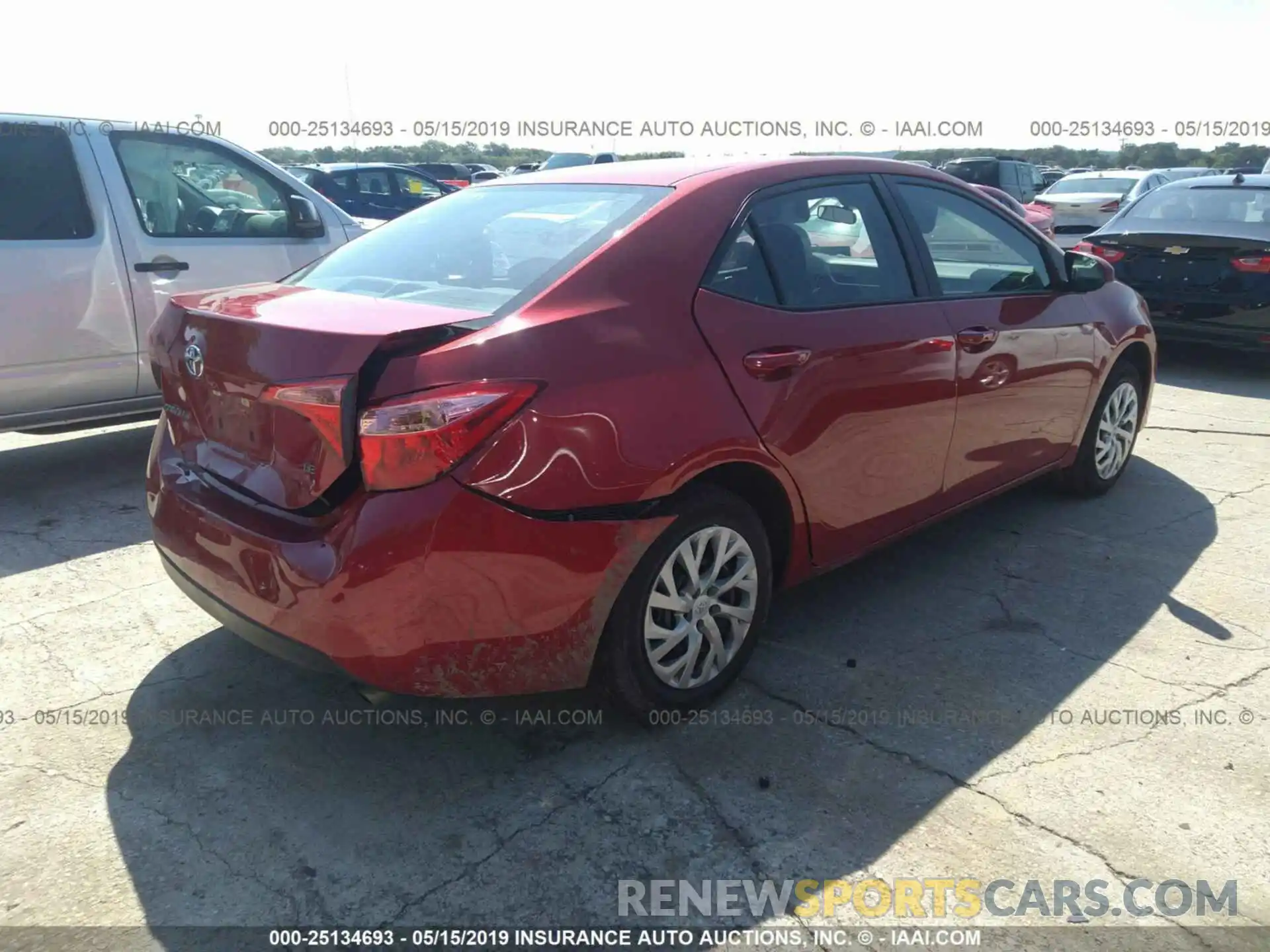 4 Photograph of a damaged car 5YFBURHE2KP931125 TOYOTA COROLLA 2019