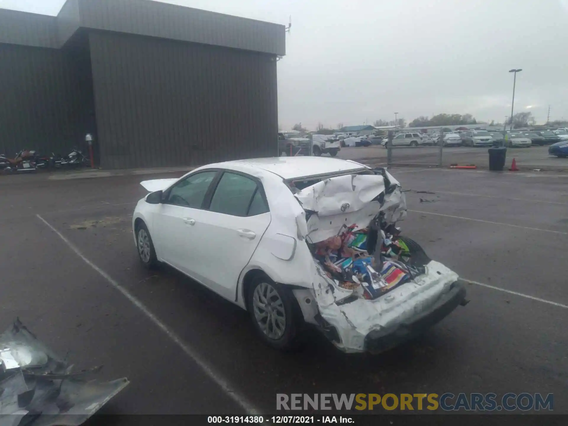 3 Photograph of a damaged car 5YFBURHE2KP931223 TOYOTA COROLLA 2019