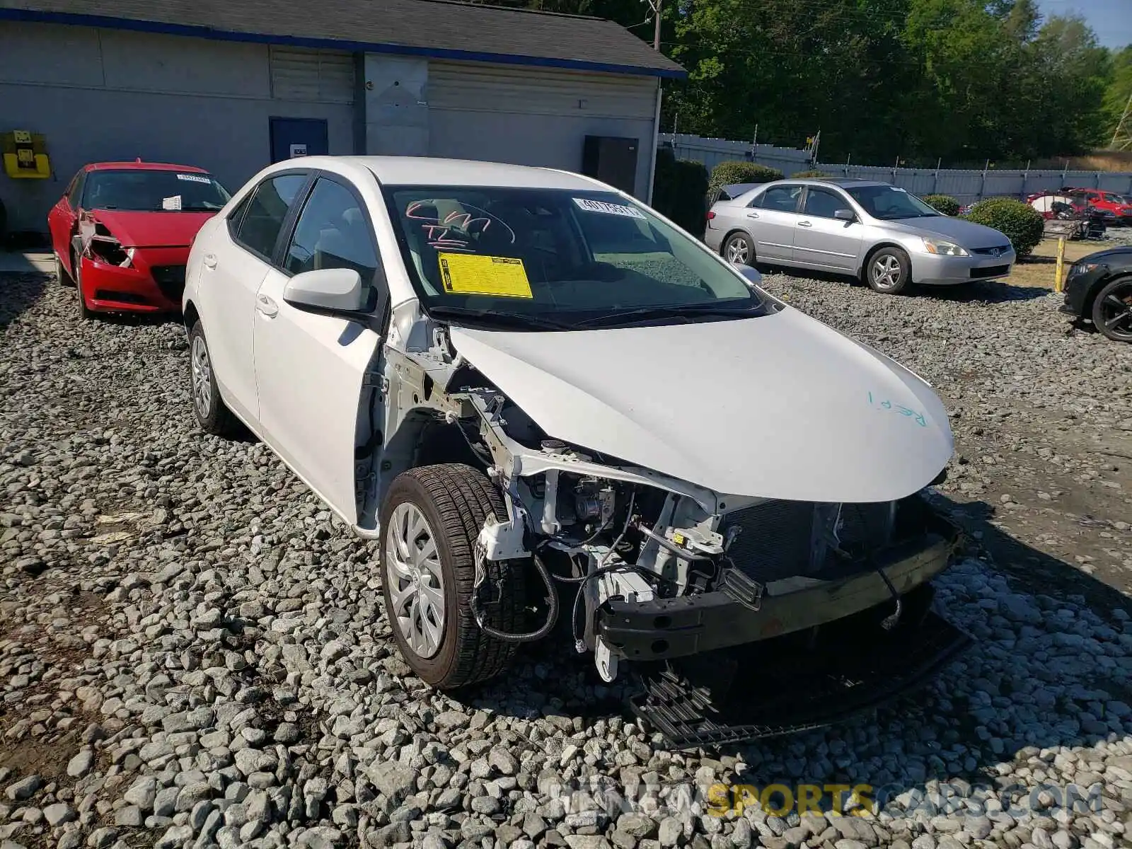 1 Photograph of a damaged car 5YFBURHE2KP931285 TOYOTA COROLLA 2019