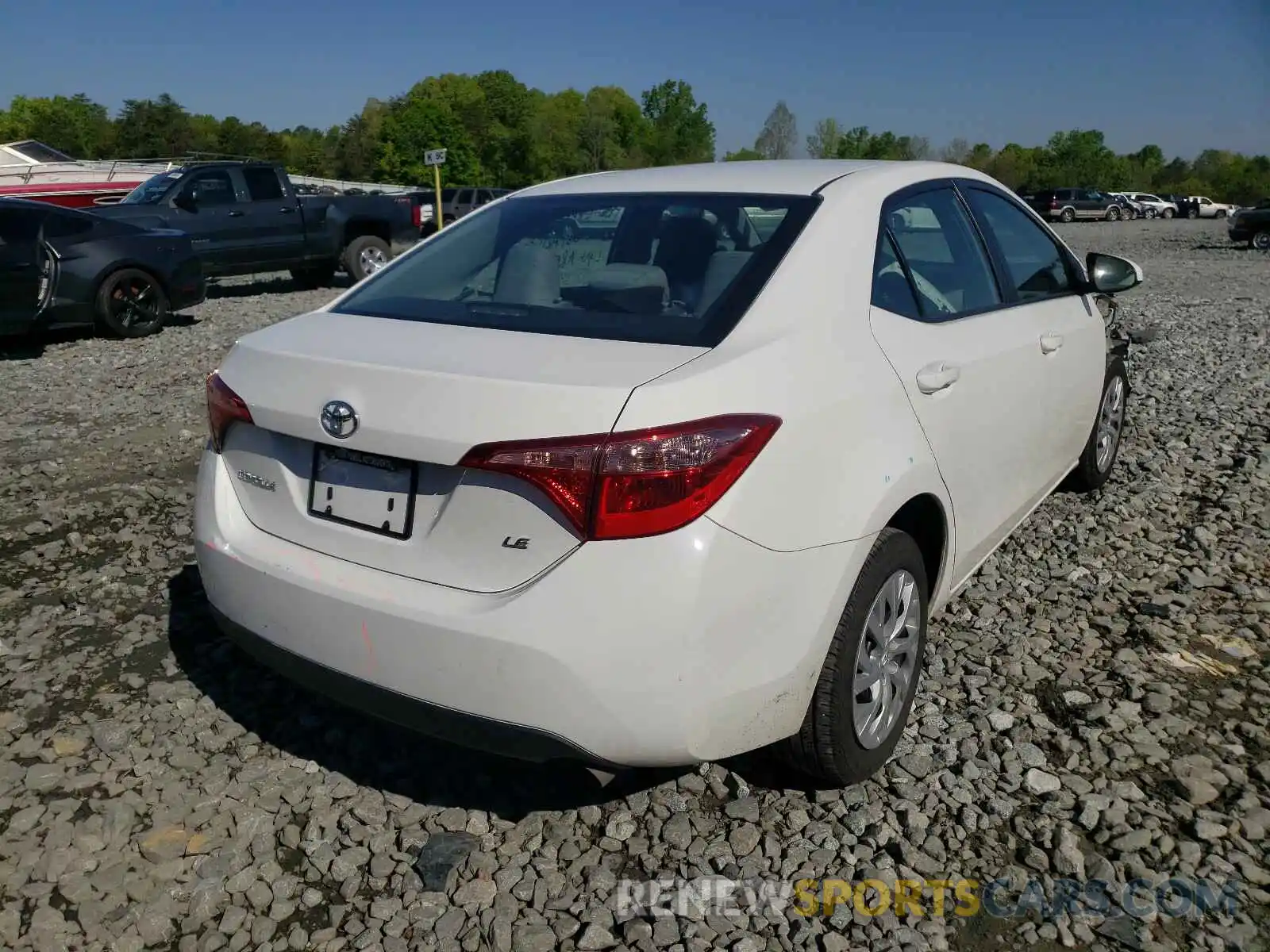 4 Photograph of a damaged car 5YFBURHE2KP931285 TOYOTA COROLLA 2019