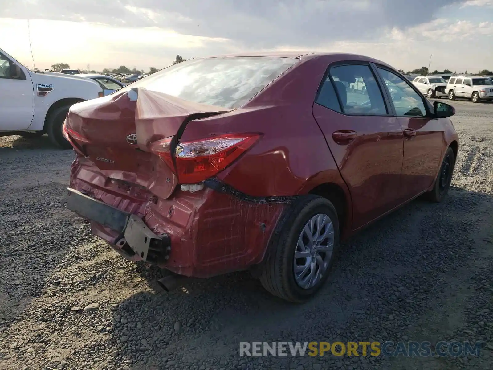 4 Photograph of a damaged car 5YFBURHE2KP932047 TOYOTA COROLLA 2019