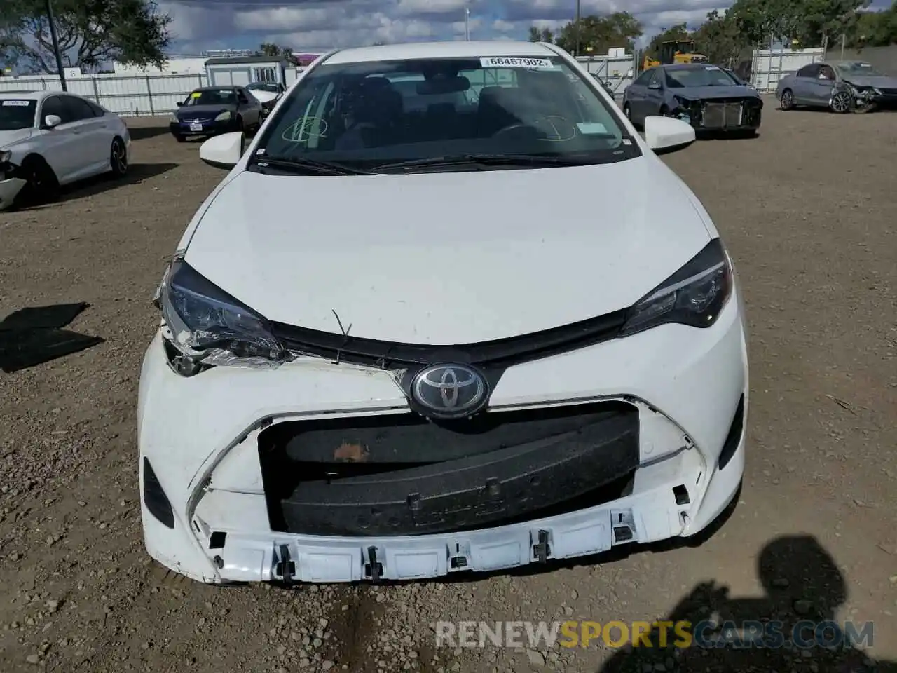 5 Photograph of a damaged car 5YFBURHE2KP932470 TOYOTA COROLLA 2019