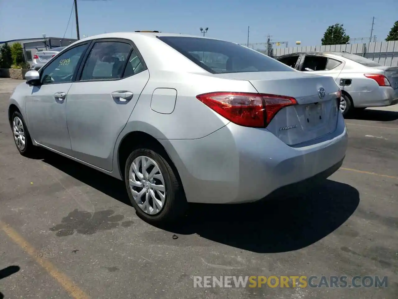 3 Photograph of a damaged car 5YFBURHE2KP932503 TOYOTA COROLLA 2019