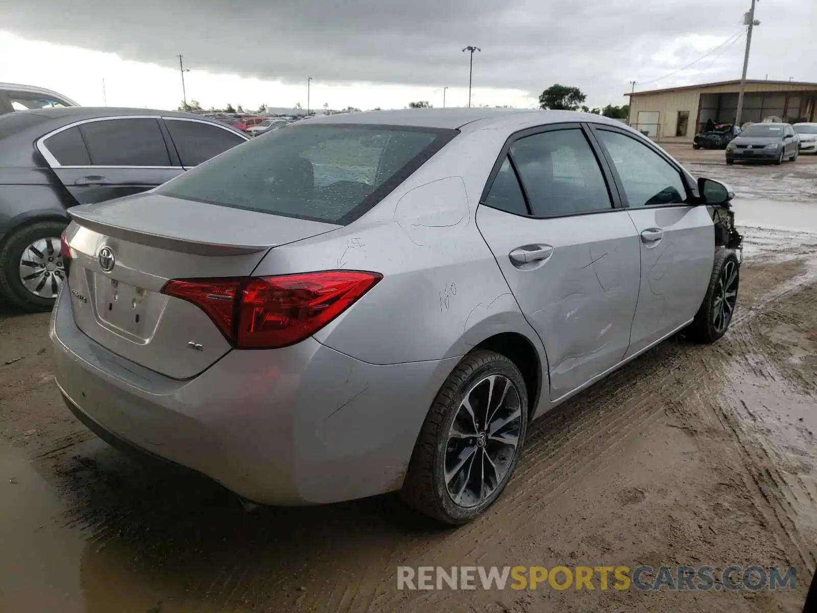 4 Photograph of a damaged car 5YFBURHE2KP932937 TOYOTA COROLLA 2019