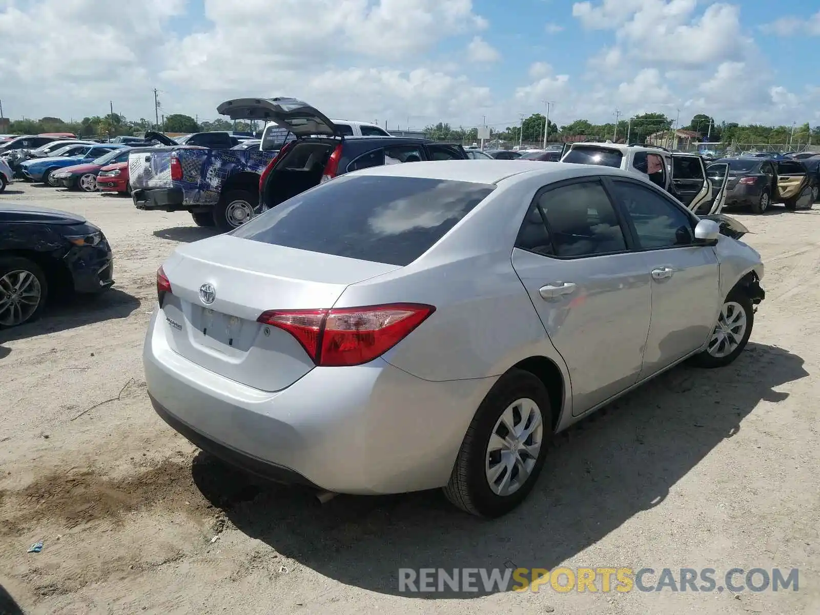 4 Photograph of a damaged car 5YFBURHE2KP933439 TOYOTA COROLLA 2019