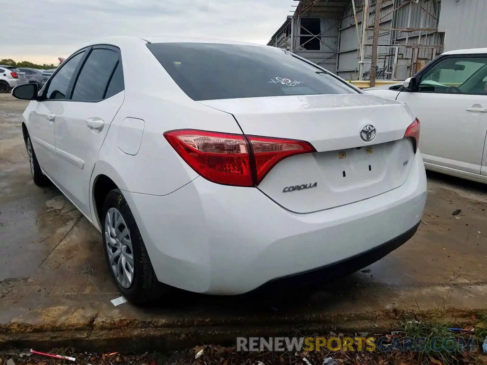 3 Photograph of a damaged car 5YFBURHE2KP933618 TOYOTA COROLLA 2019