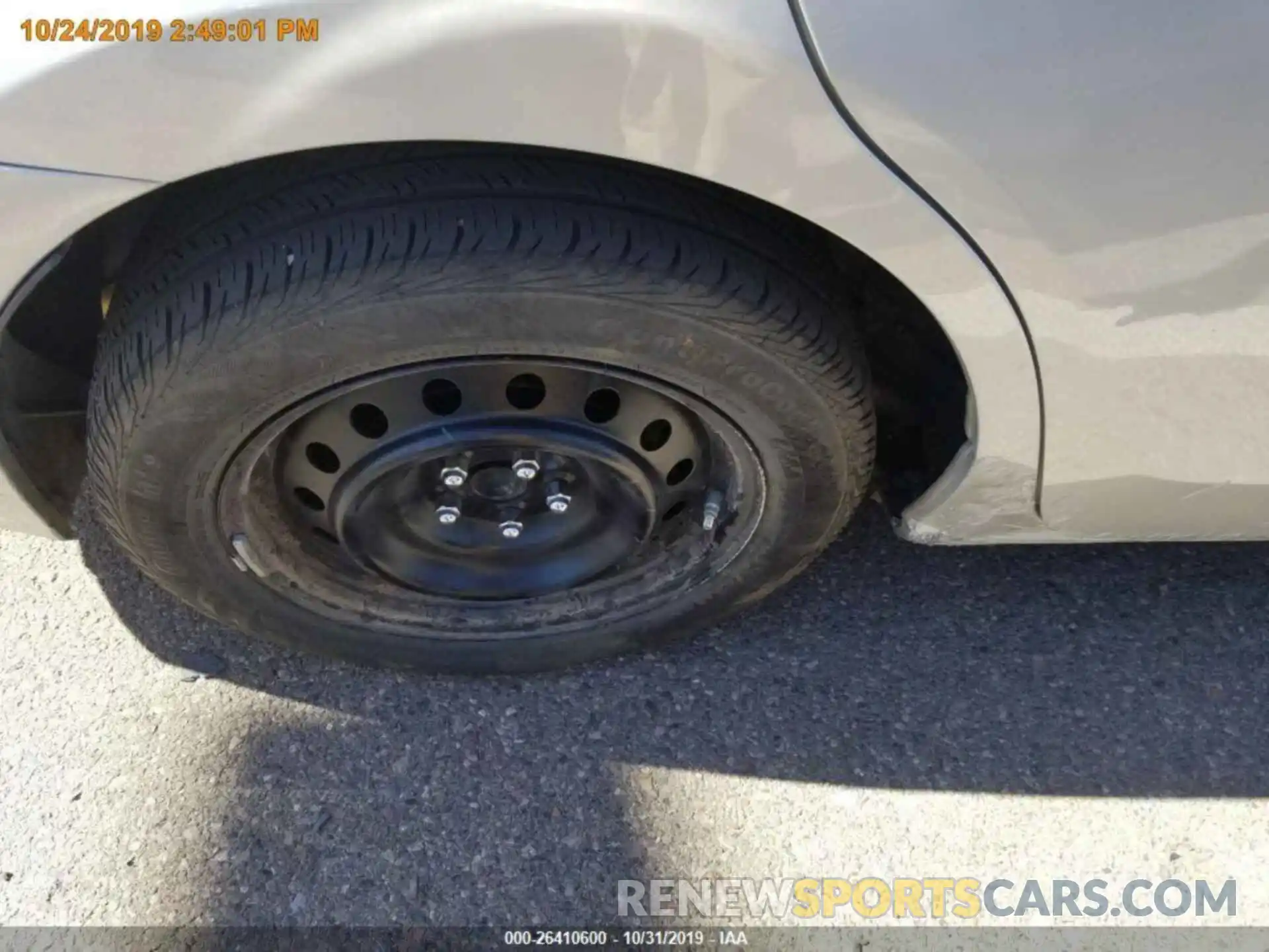 14 Photograph of a damaged car 5YFBURHE2KP933876 TOYOTA COROLLA 2019