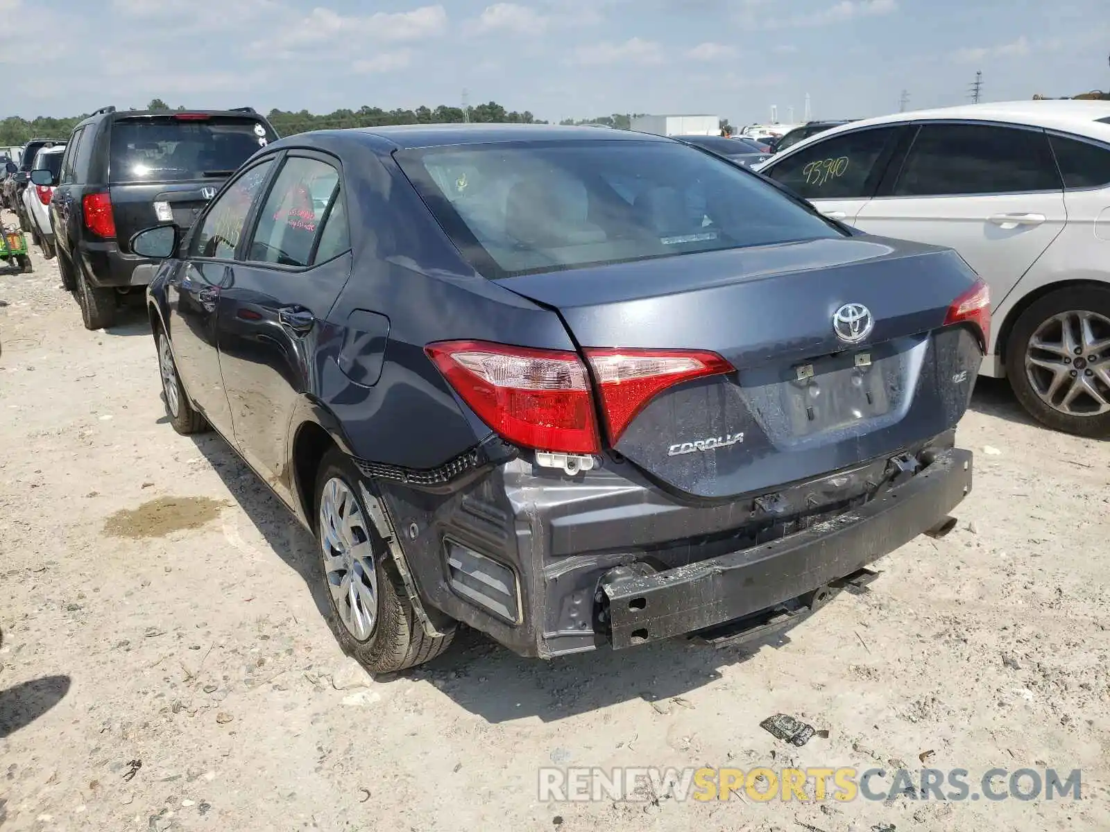 3 Photograph of a damaged car 5YFBURHE2KP934509 TOYOTA COROLLA 2019