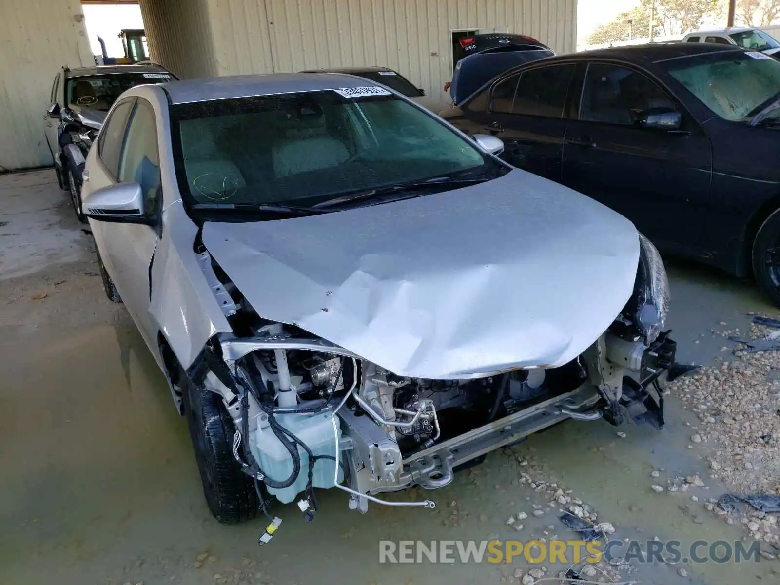 1 Photograph of a damaged car 5YFBURHE2KP934865 TOYOTA COROLLA 2019