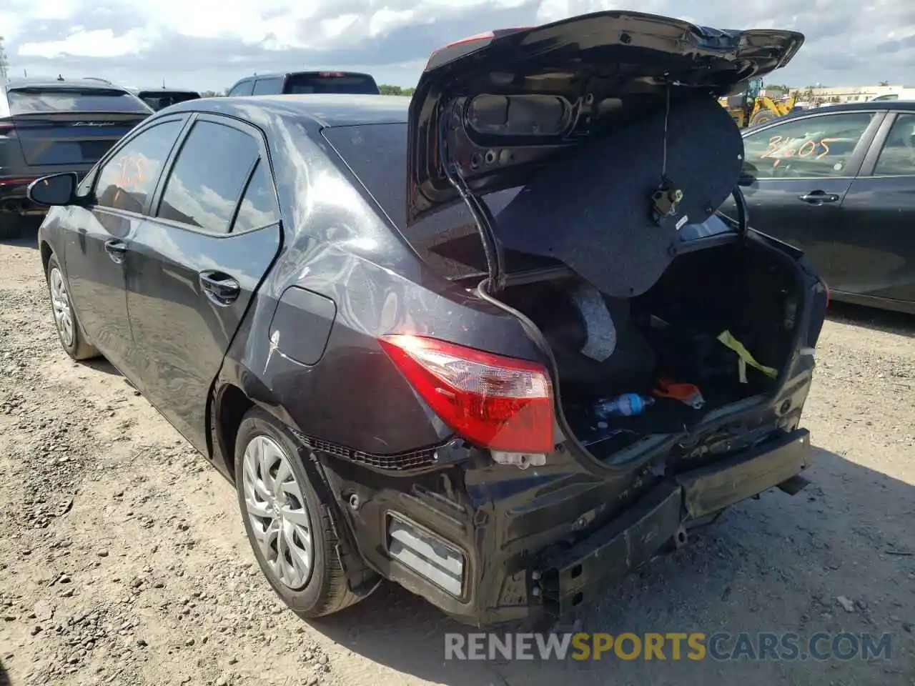 3 Photograph of a damaged car 5YFBURHE2KP934932 TOYOTA COROLLA 2019