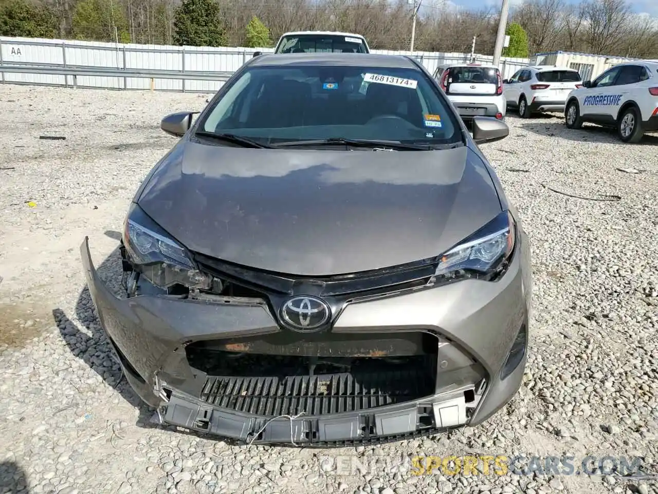 5 Photograph of a damaged car 5YFBURHE2KP934980 TOYOTA COROLLA 2019