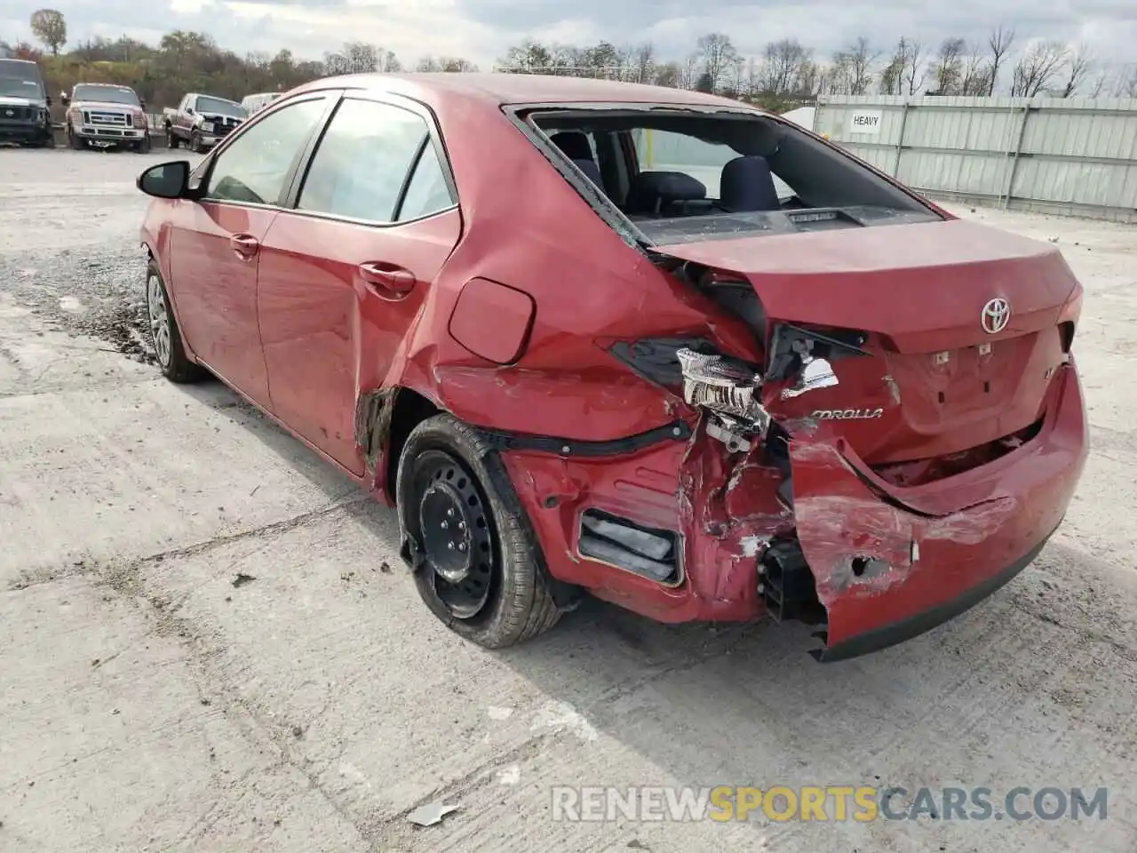 3 Photograph of a damaged car 5YFBURHE2KP936034 TOYOTA COROLLA 2019