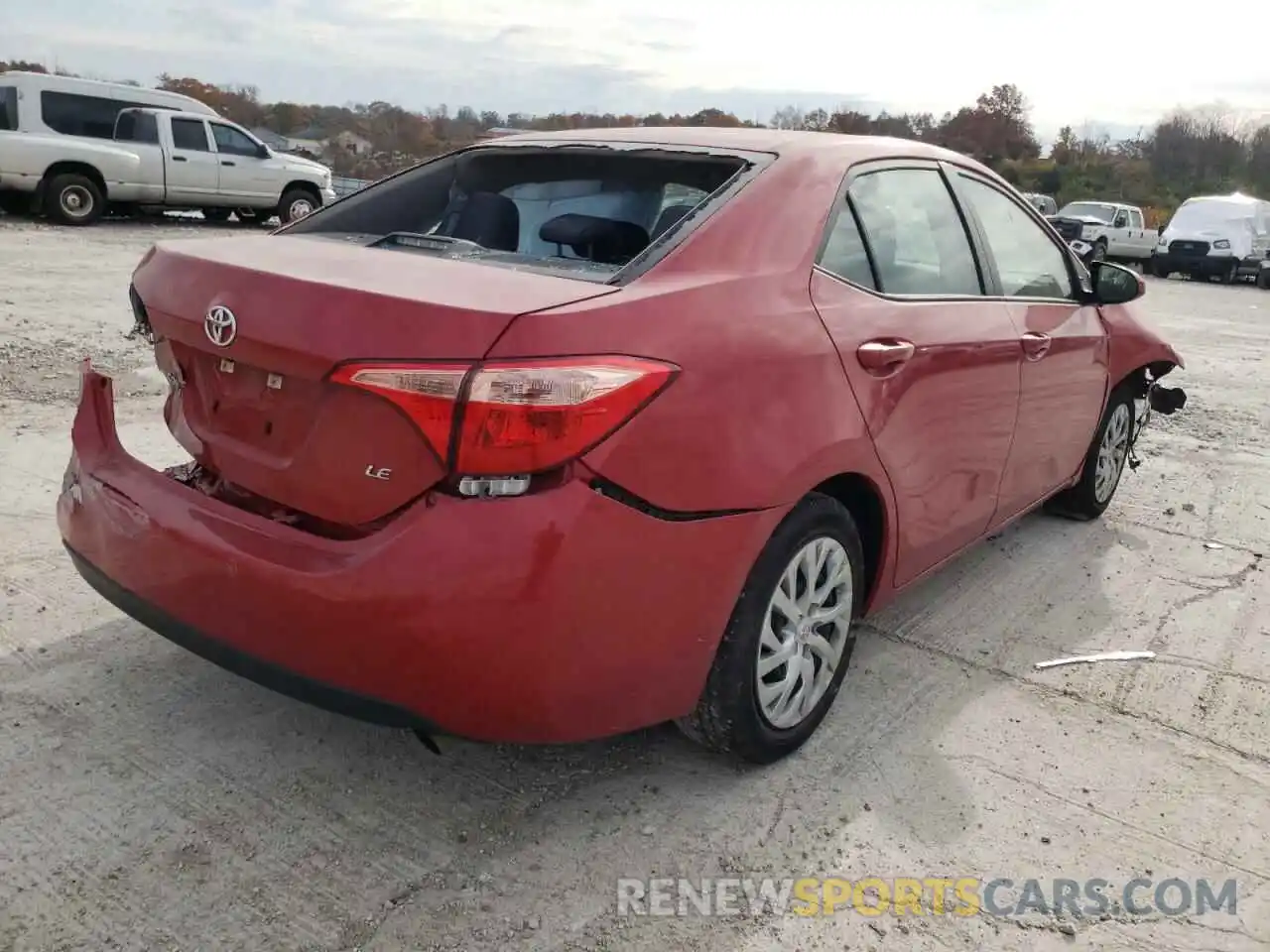 4 Photograph of a damaged car 5YFBURHE2KP936034 TOYOTA COROLLA 2019