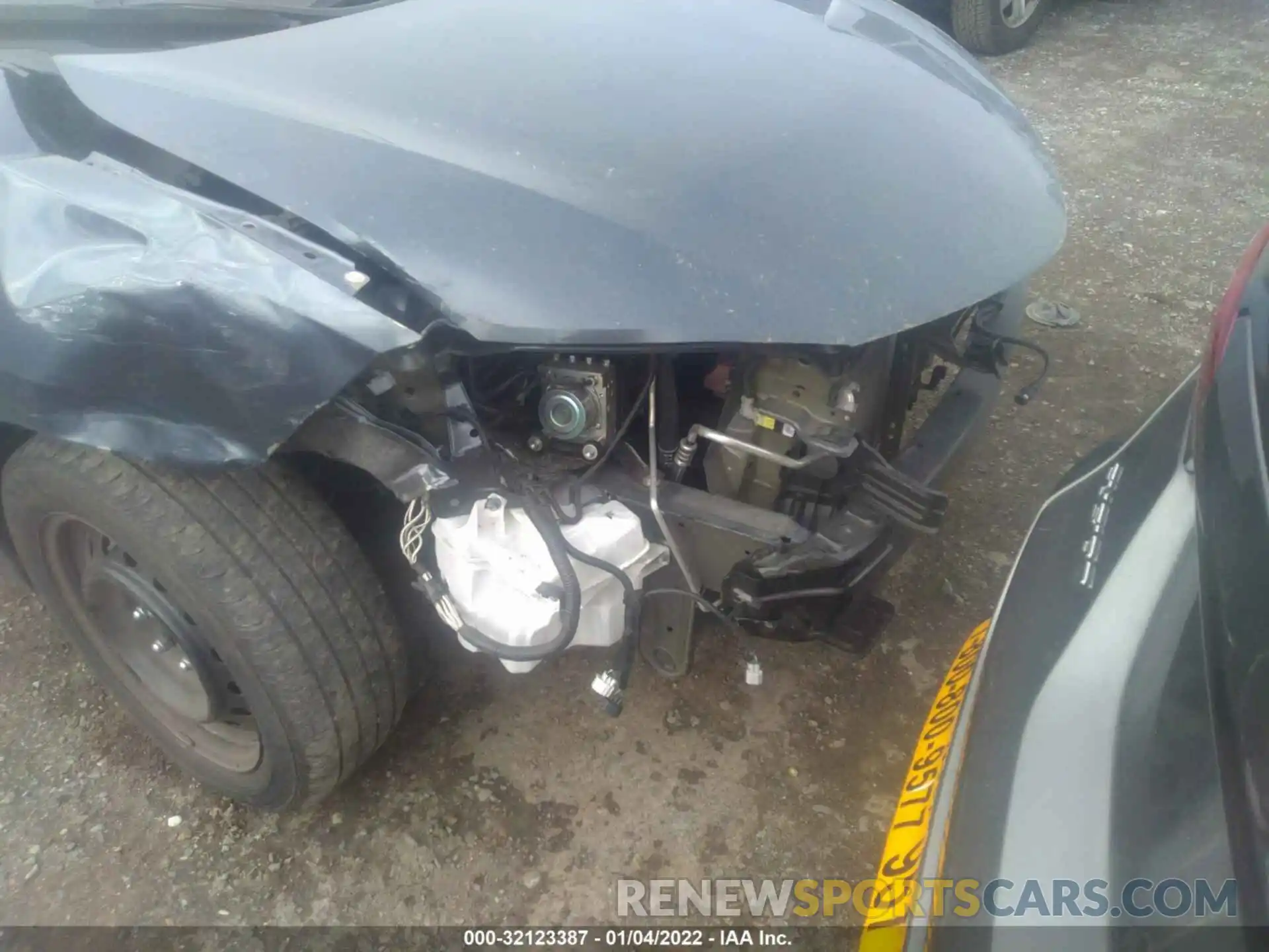 6 Photograph of a damaged car 5YFBURHE2KP936907 TOYOTA COROLLA 2019