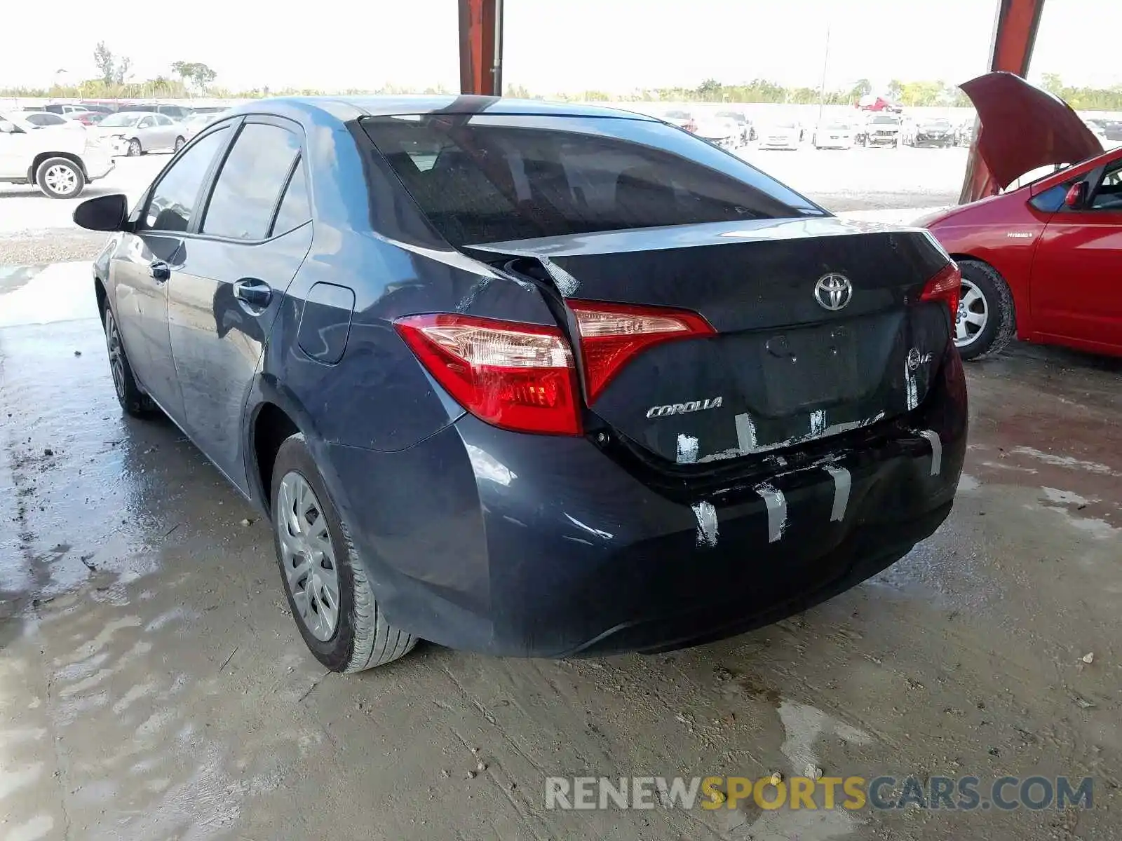 3 Photograph of a damaged car 5YFBURHE2KP937782 TOYOTA COROLLA 2019