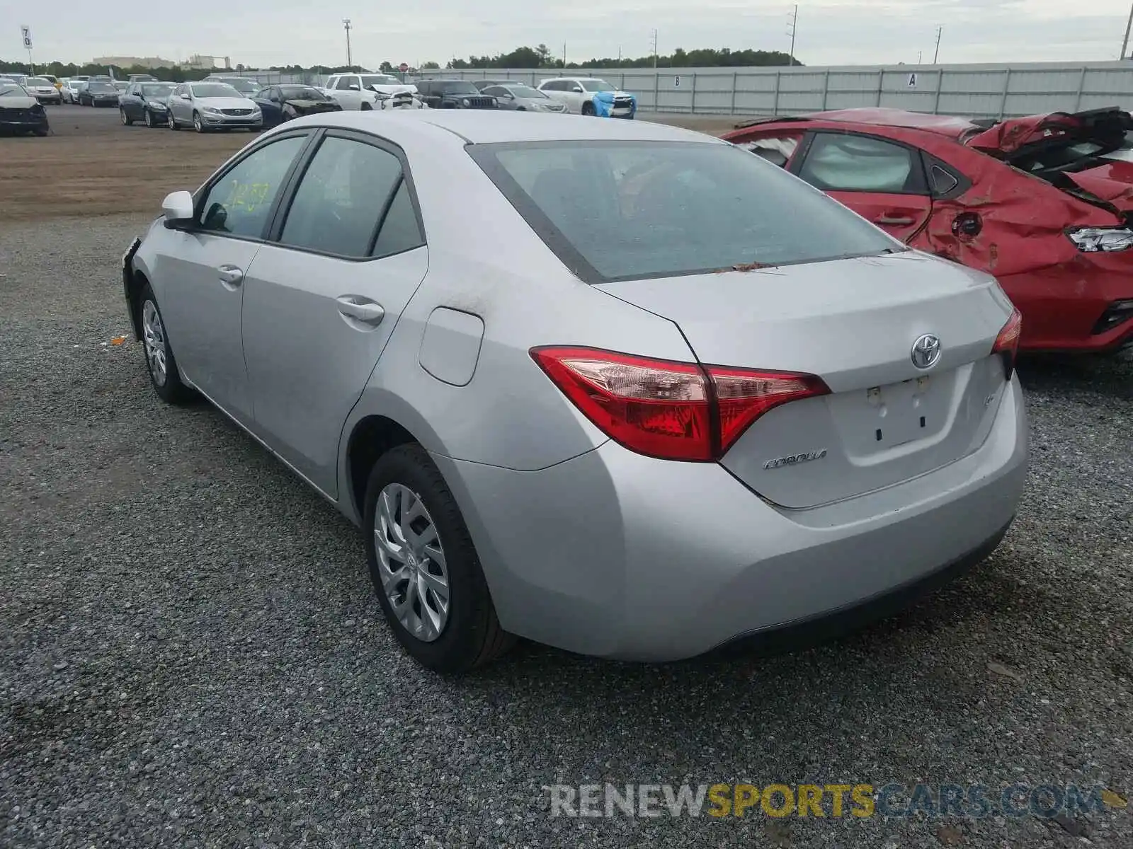 3 Photograph of a damaged car 5YFBURHE2KP938284 TOYOTA COROLLA 2019