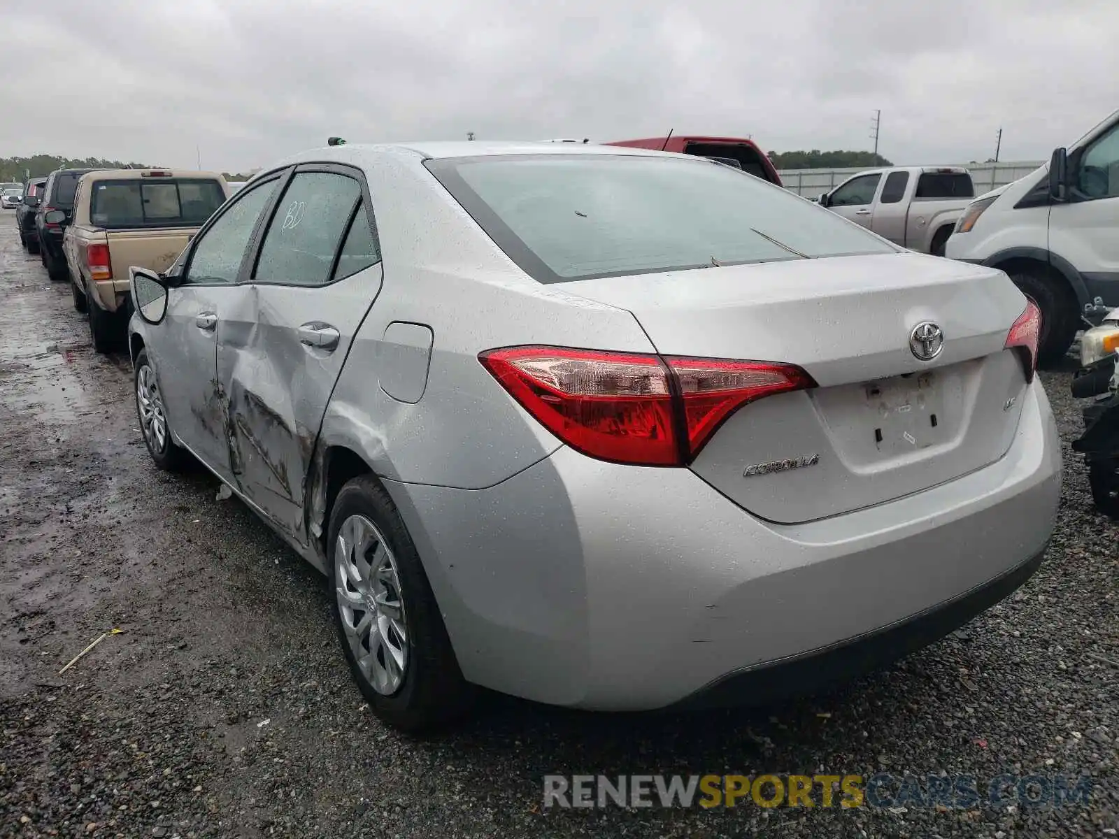 3 Фотография поврежденного автомобиля 5YFBURHE2KP938740 TOYOTA COROLLA 2019