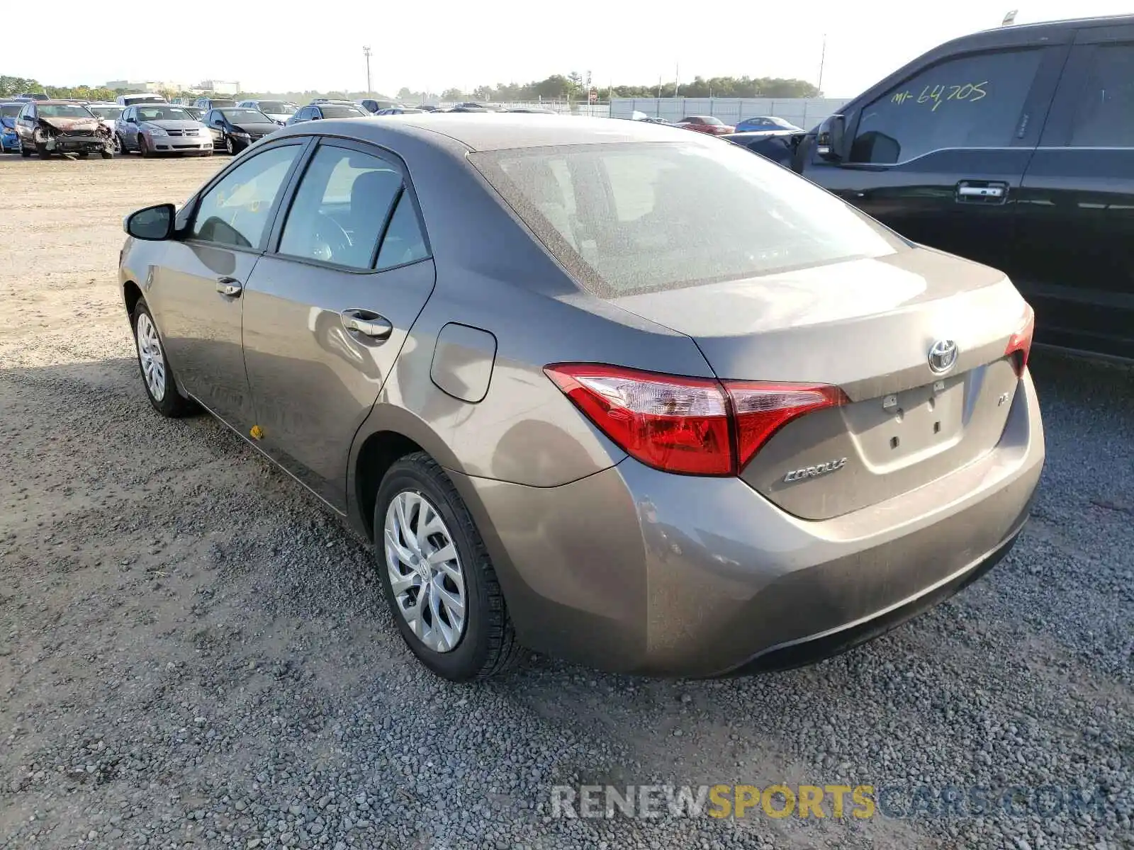 3 Photograph of a damaged car 5YFBURHE2KP938754 TOYOTA COROLLA 2019