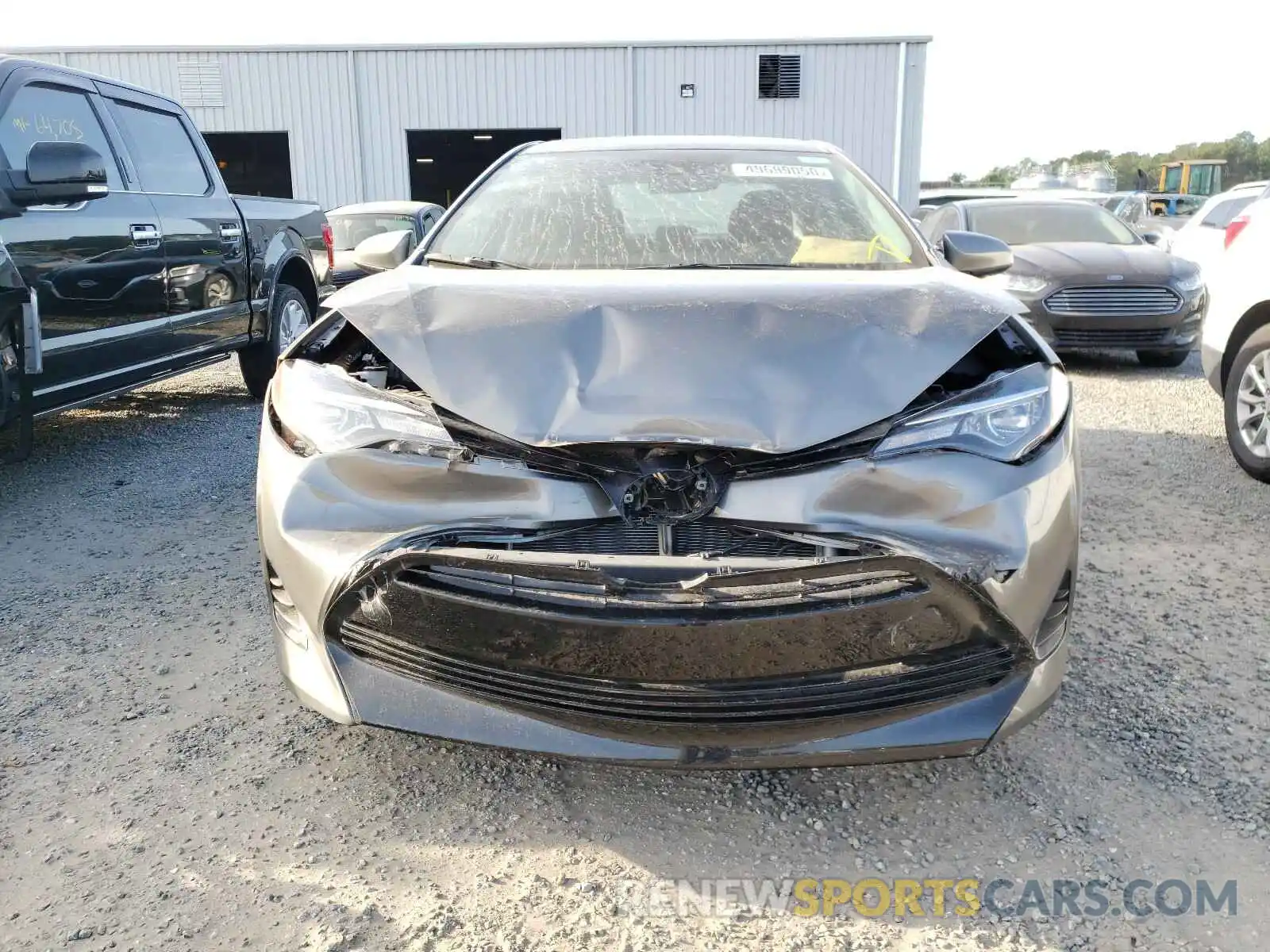 9 Photograph of a damaged car 5YFBURHE2KP938754 TOYOTA COROLLA 2019