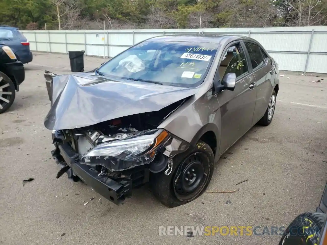 2 Photograph of a damaged car 5YFBURHE2KP938947 TOYOTA COROLLA 2019