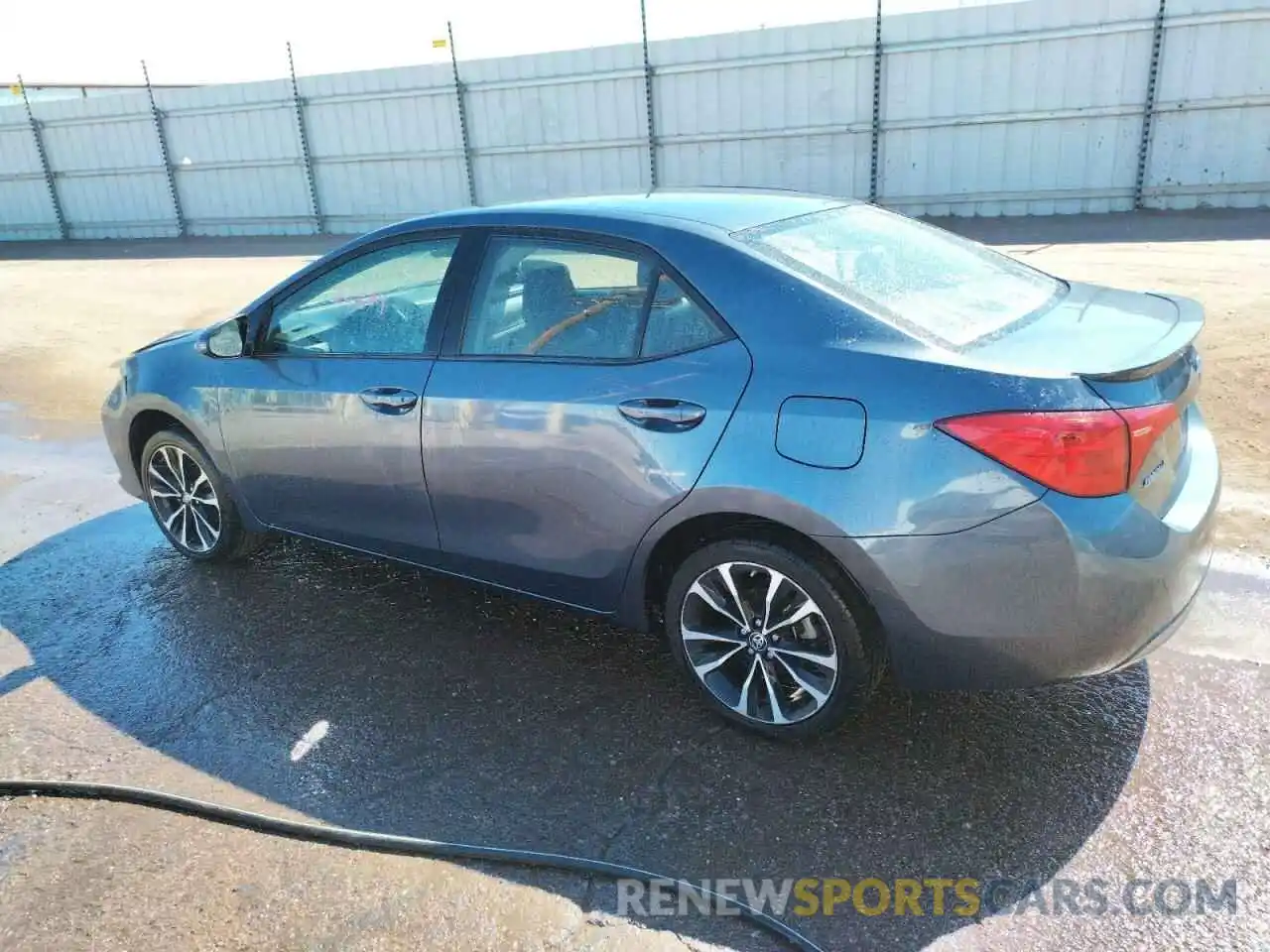 2 Photograph of a damaged car 5YFBURHE2KP939483 TOYOTA COROLLA 2019