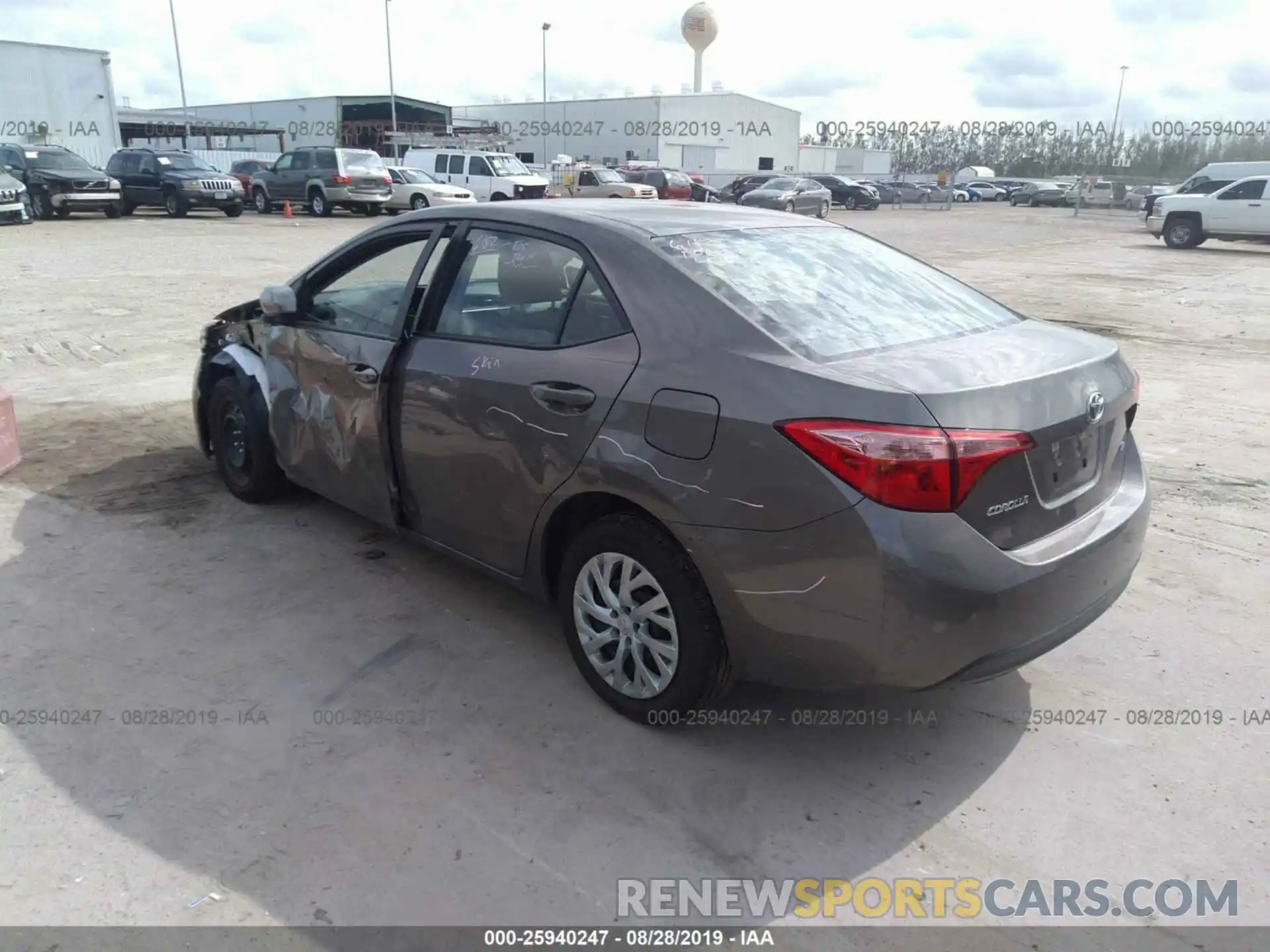 3 Photograph of a damaged car 5YFBURHE2KP939550 TOYOTA COROLLA 2019