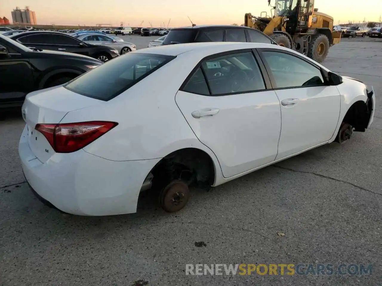 3 Photograph of a damaged car 5YFBURHE2KP939872 TOYOTA COROLLA 2019