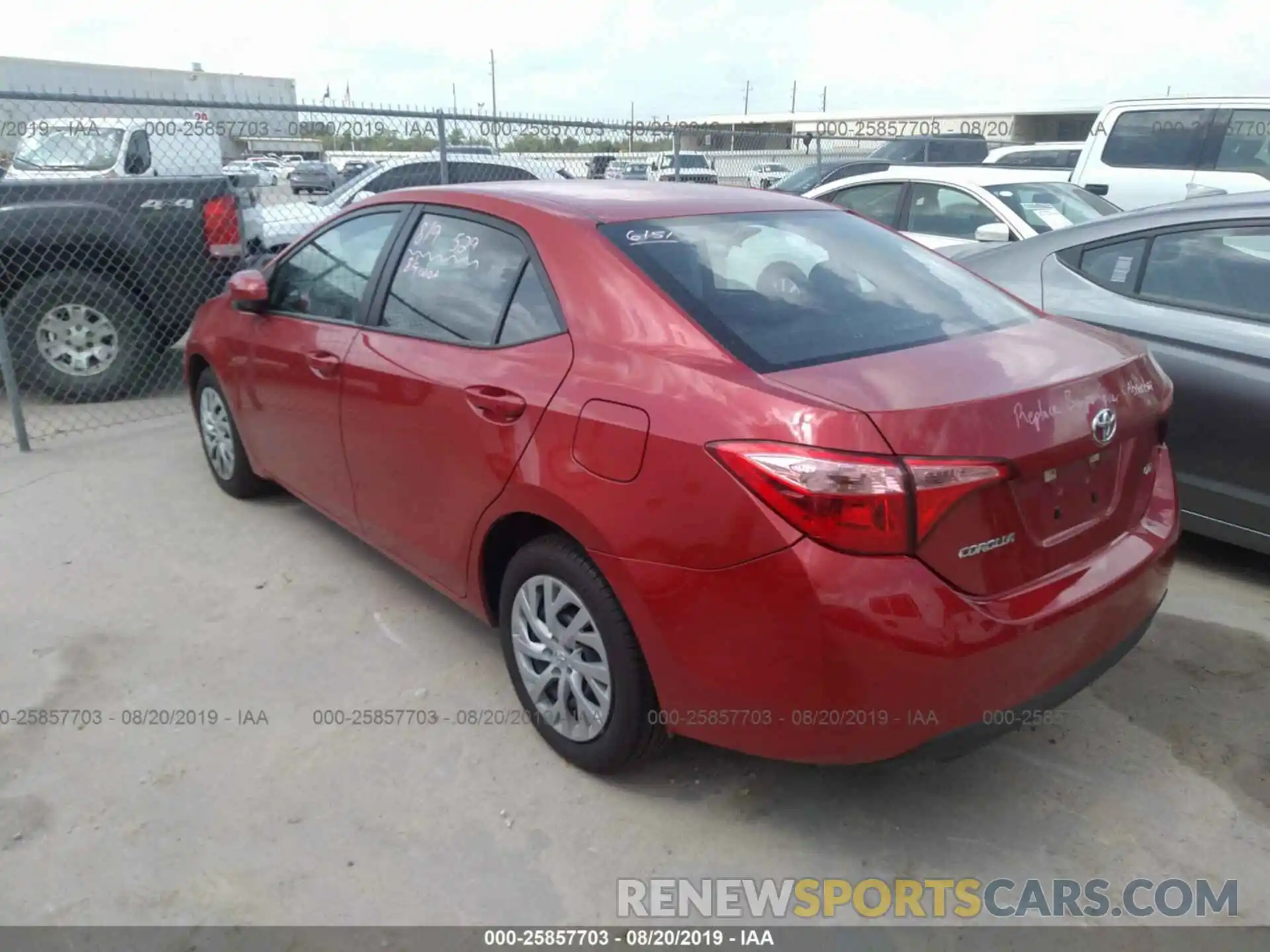 3 Photograph of a damaged car 5YFBURHE2KP940746 TOYOTA COROLLA 2019