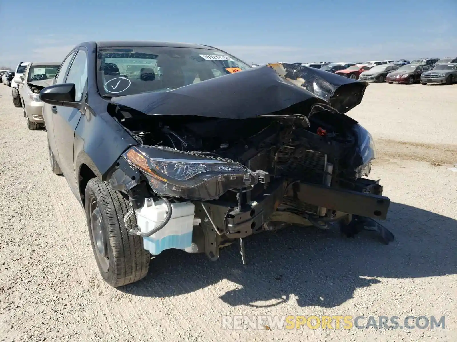 1 Photograph of a damaged car 5YFBURHE2KP941041 TOYOTA COROLLA 2019