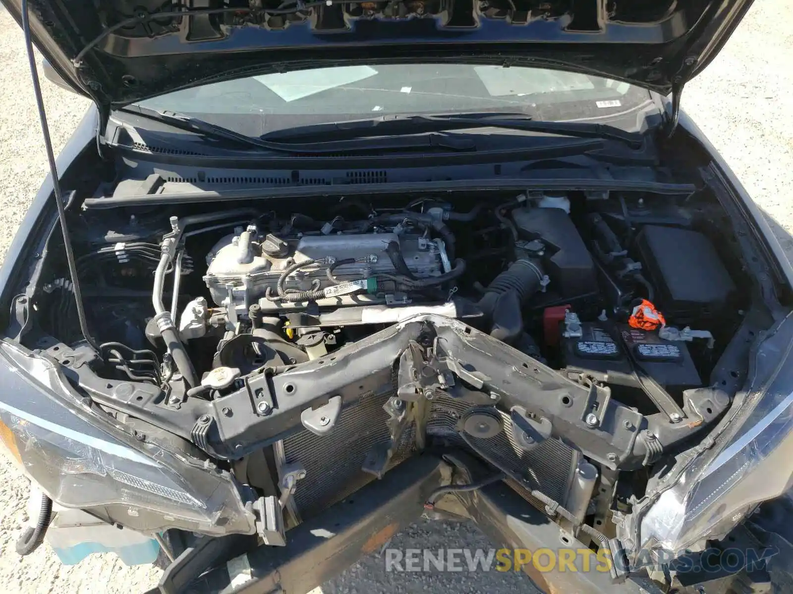 7 Photograph of a damaged car 5YFBURHE2KP941041 TOYOTA COROLLA 2019