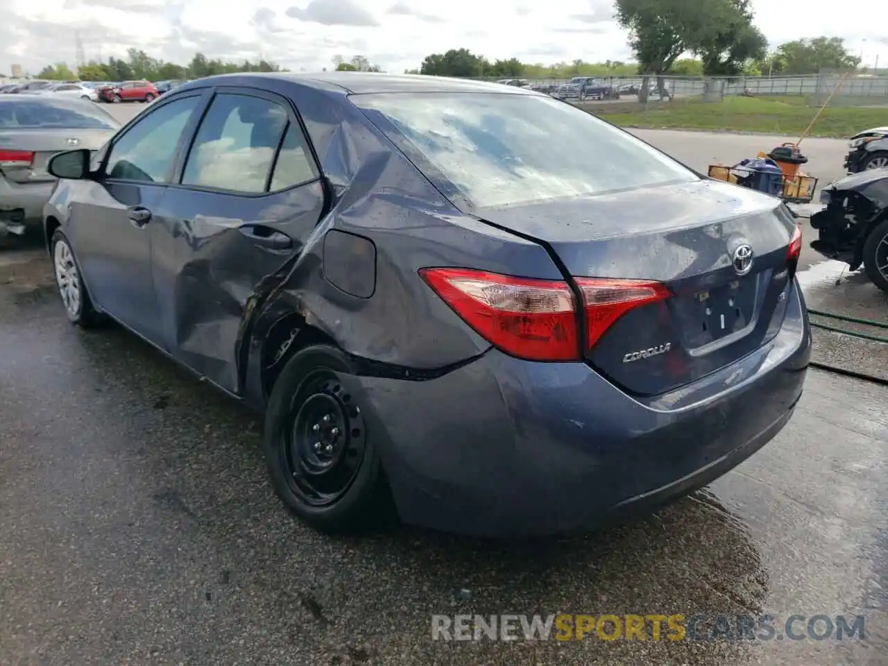 3 Photograph of a damaged car 5YFBURHE2KP941539 TOYOTA COROLLA 2019