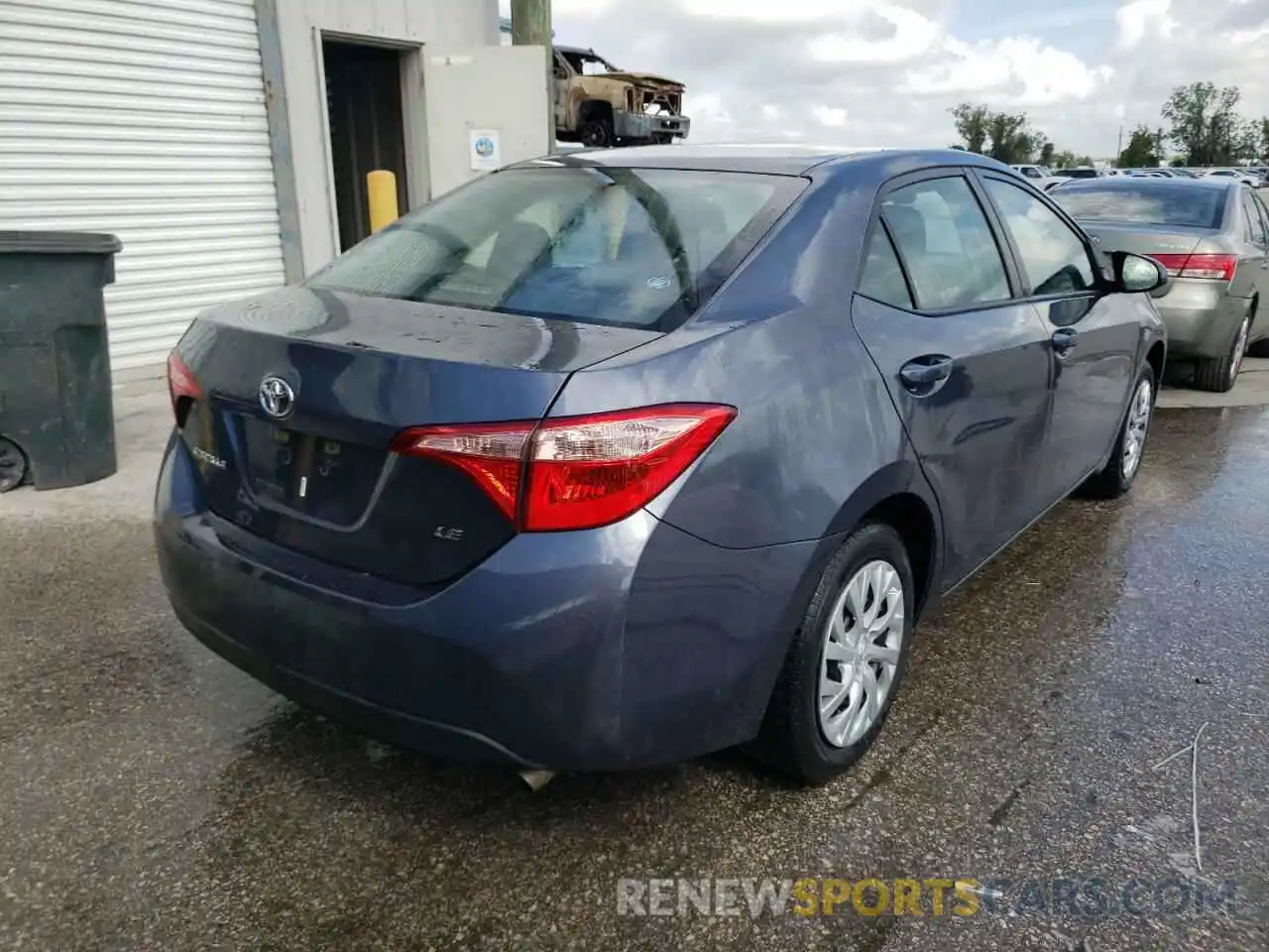 4 Photograph of a damaged car 5YFBURHE2KP941539 TOYOTA COROLLA 2019