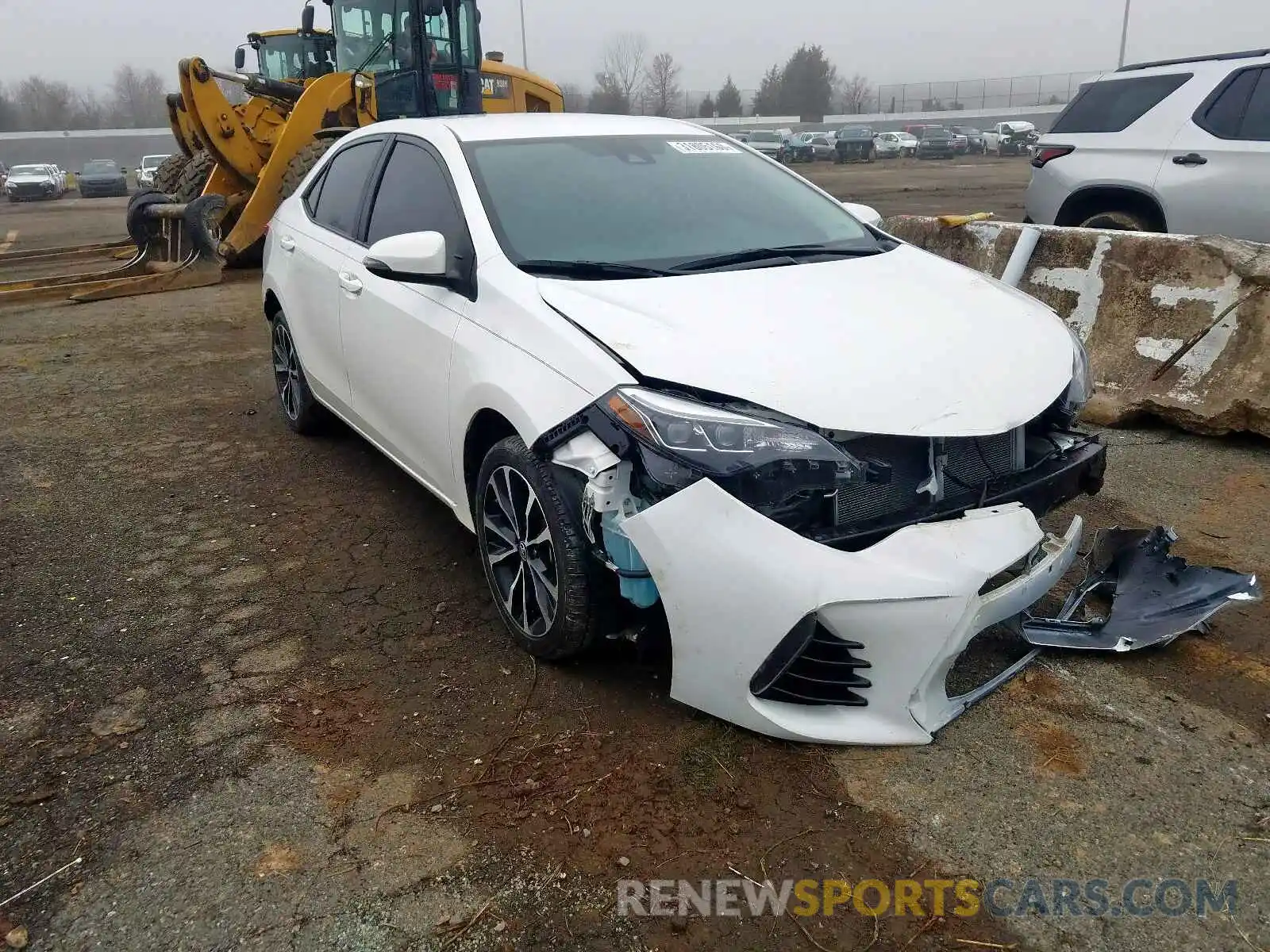 1 Photograph of a damaged car 5YFBURHE2KP941704 TOYOTA COROLLA 2019