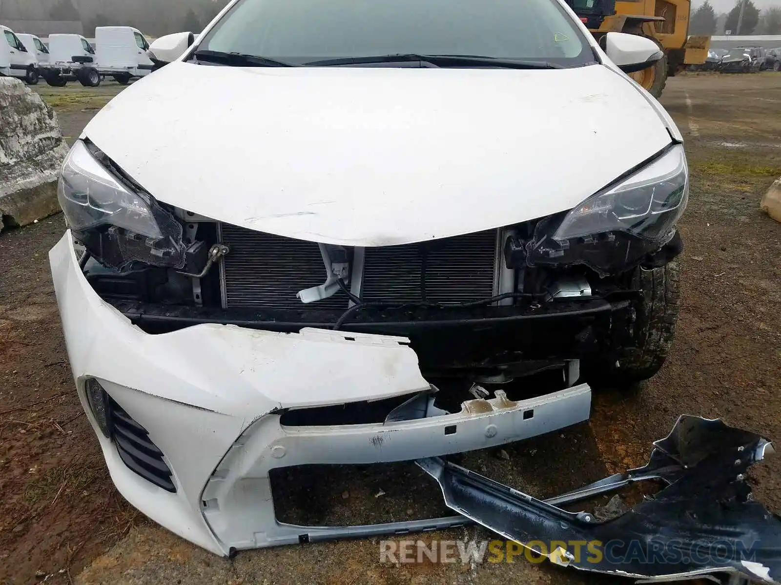 9 Photograph of a damaged car 5YFBURHE2KP941704 TOYOTA COROLLA 2019