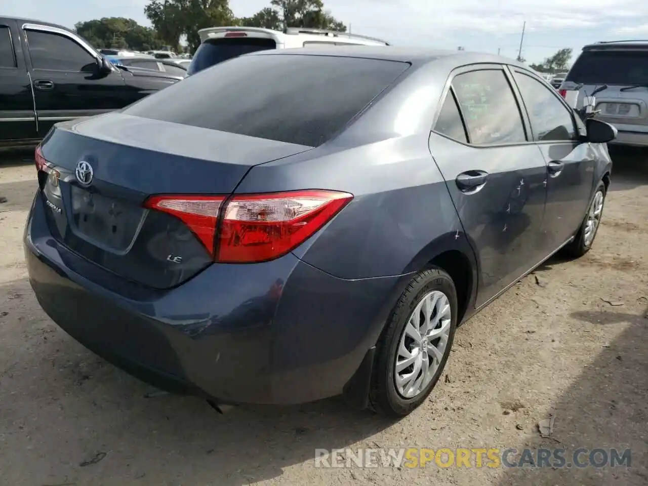 4 Photograph of a damaged car 5YFBURHE2KP942027 TOYOTA COROLLA 2019