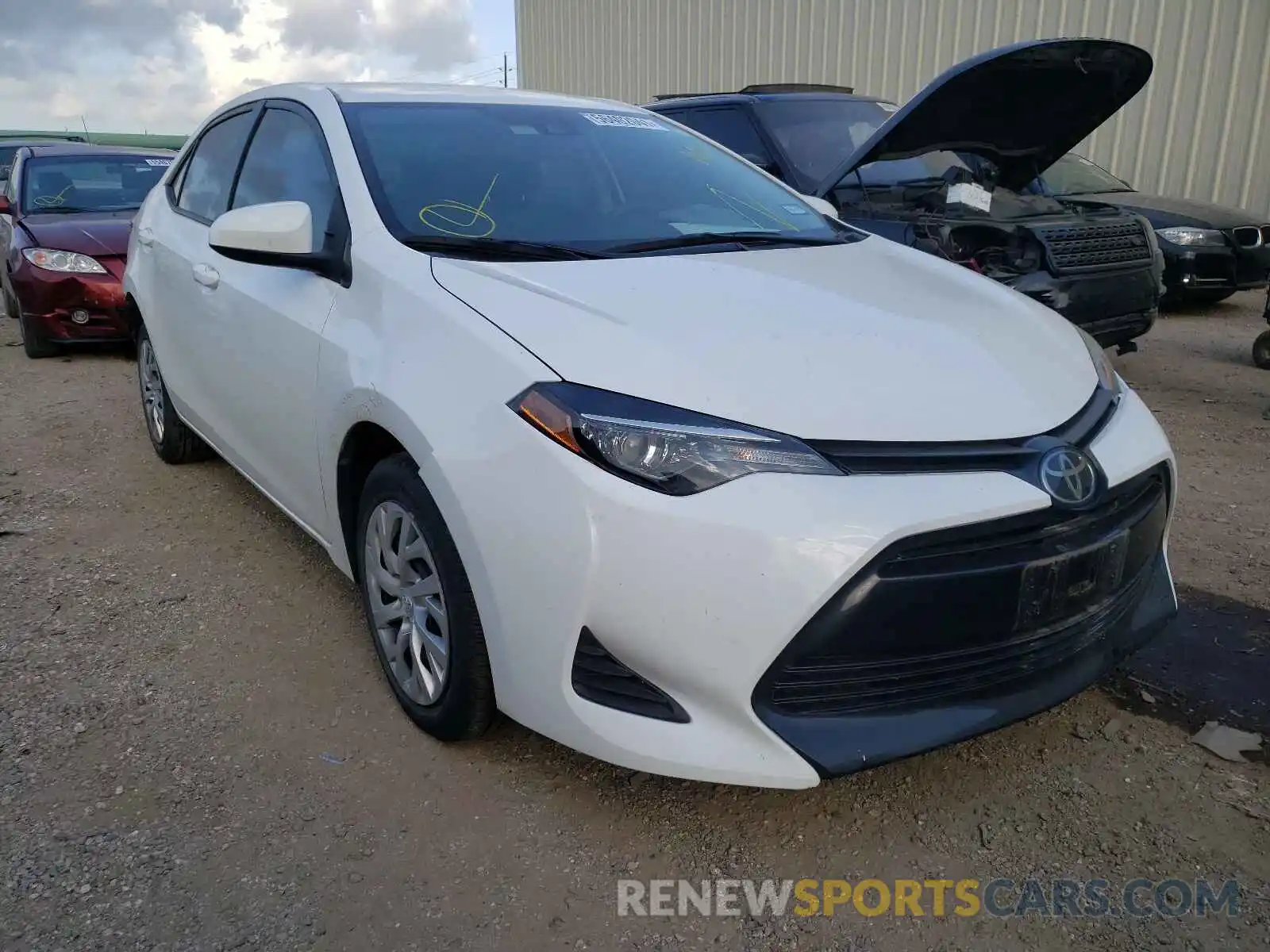 1 Photograph of a damaged car 5YFBURHE2KP942688 TOYOTA COROLLA 2019